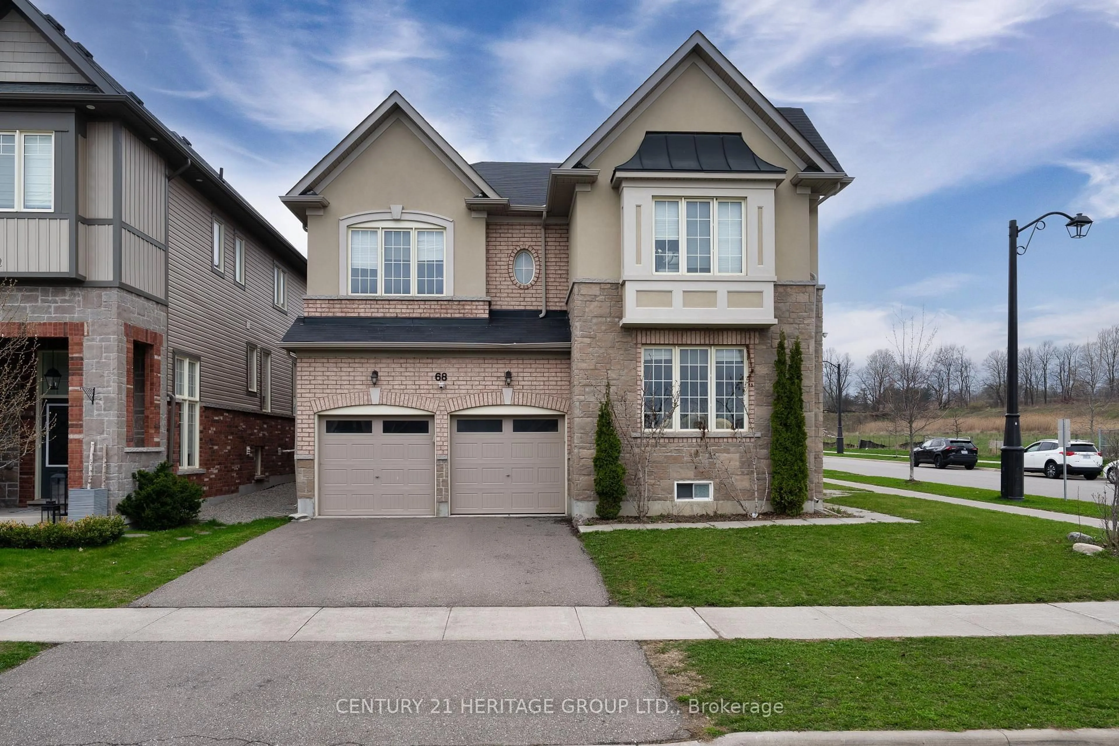 Home with brick exterior material, street for 68 Kidd St, Bradford West Gwillimbury Ontario L3Z 0V5