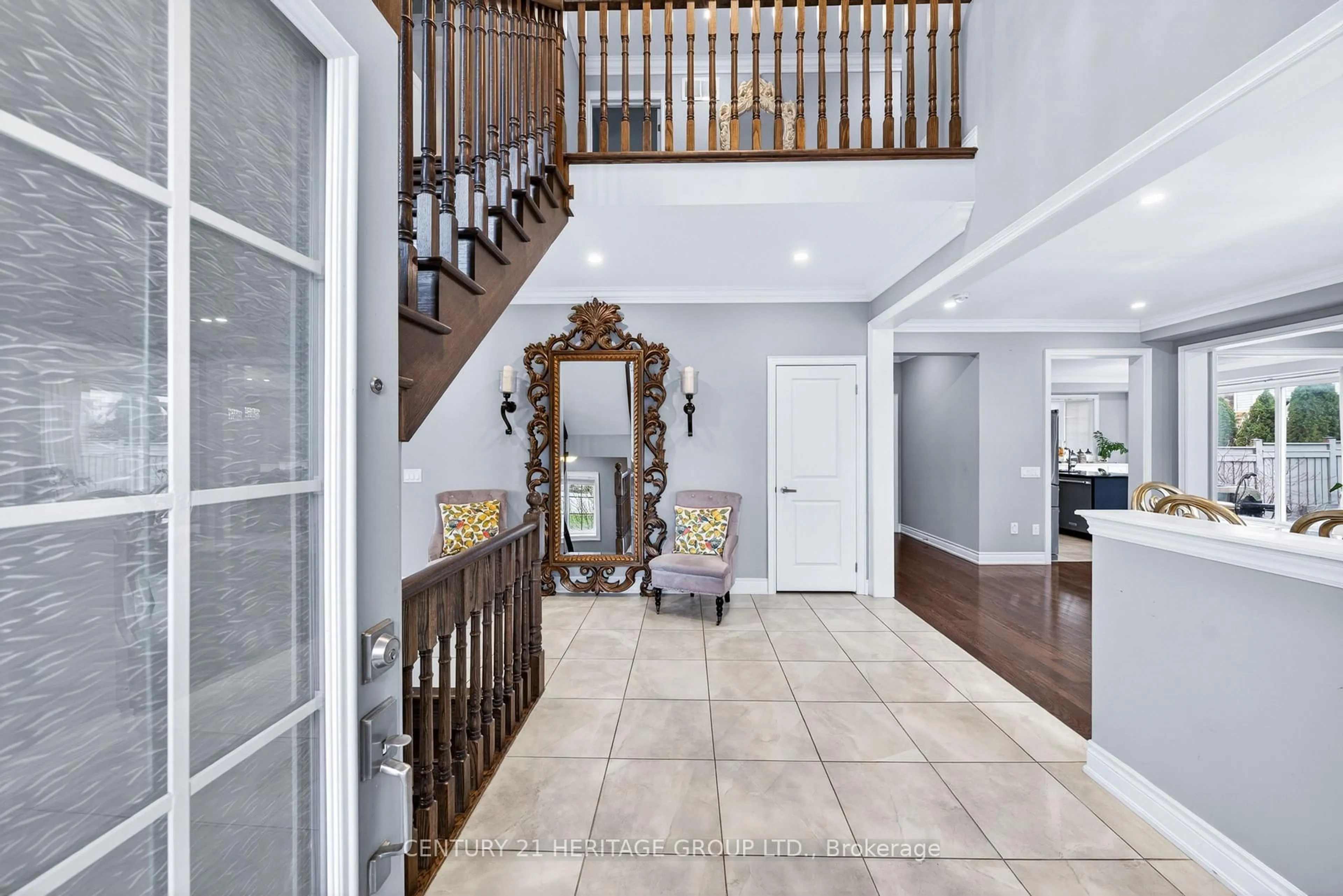 Indoor entryway for 68 Kidd St, Bradford West Gwillimbury Ontario L3Z 0V5