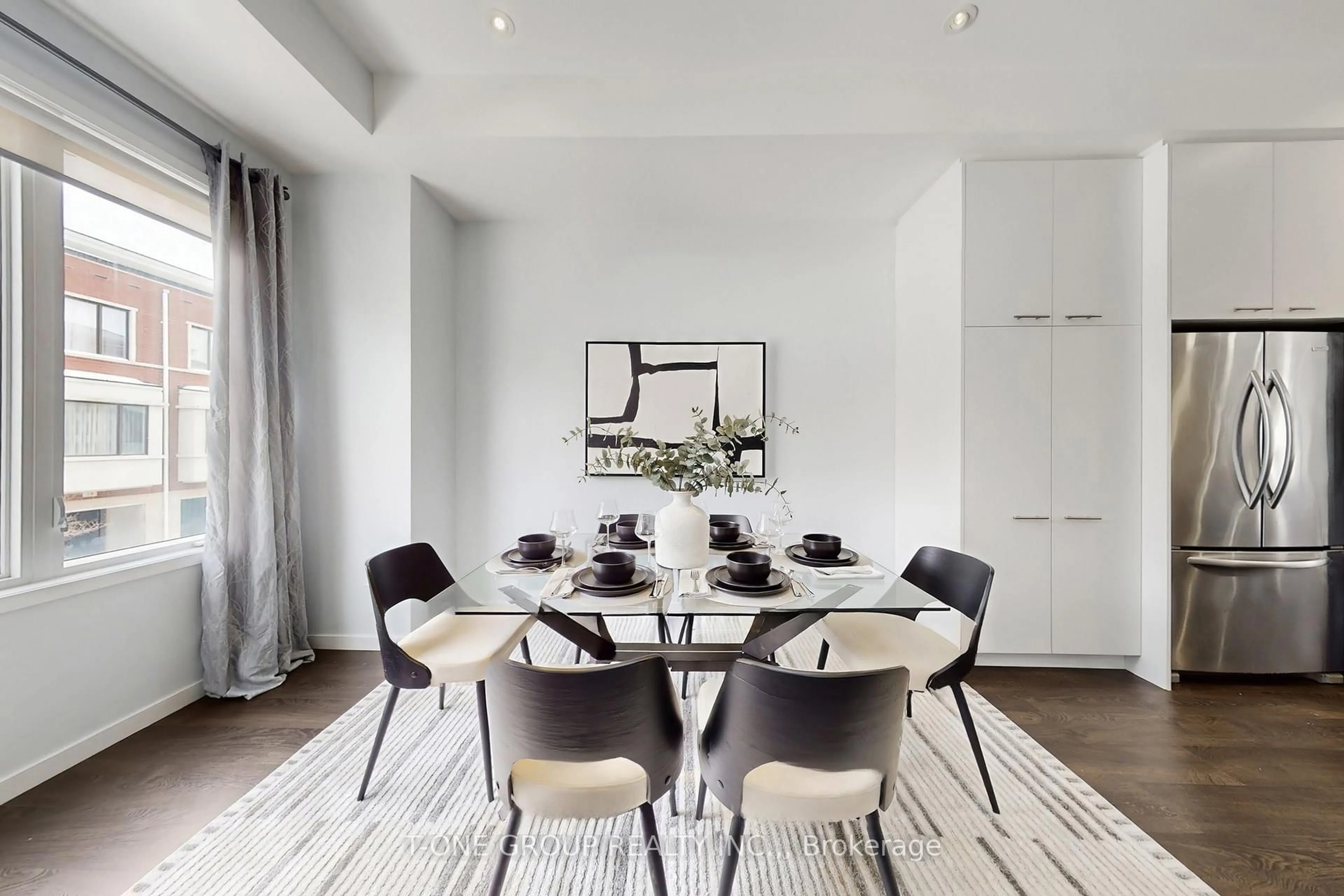 Dining room, unknown for 27 Genuine Lane, Richmond Hill Ontario L4B 0E5