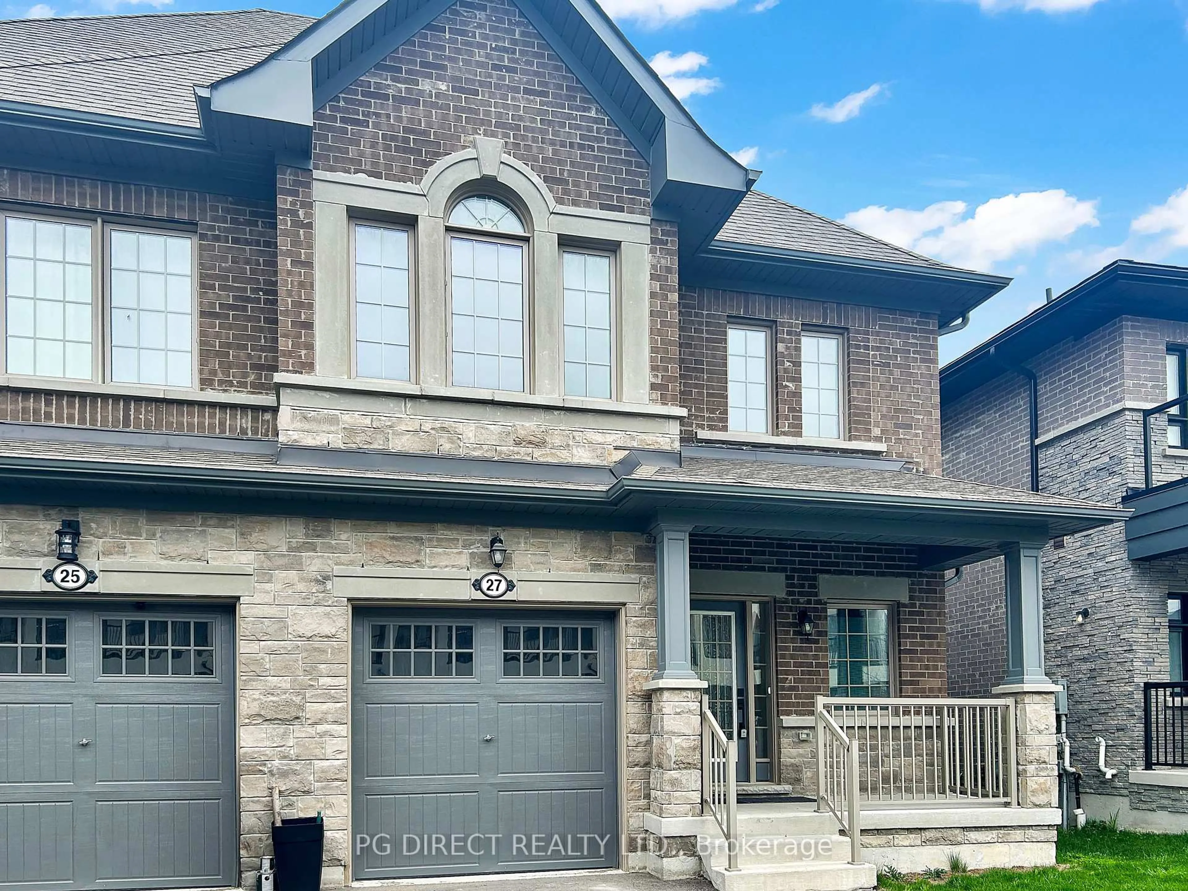 Home with brick exterior material, street for 27 Alan Williams Tr, Uxbridge Ontario L9P 0R6