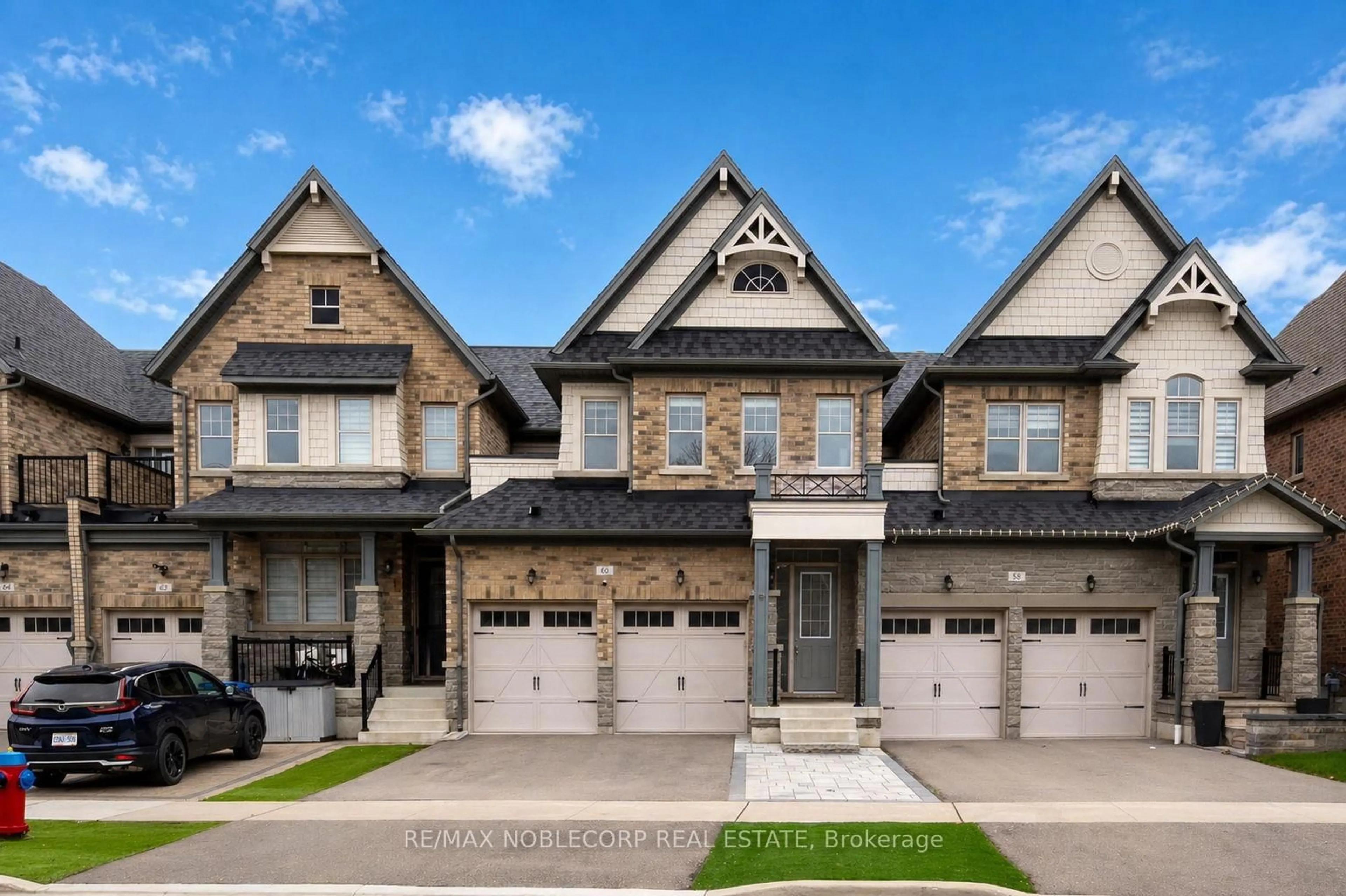 Home with brick exterior material, street for 60 Tatton Crt, King Ontario L7B 0C3