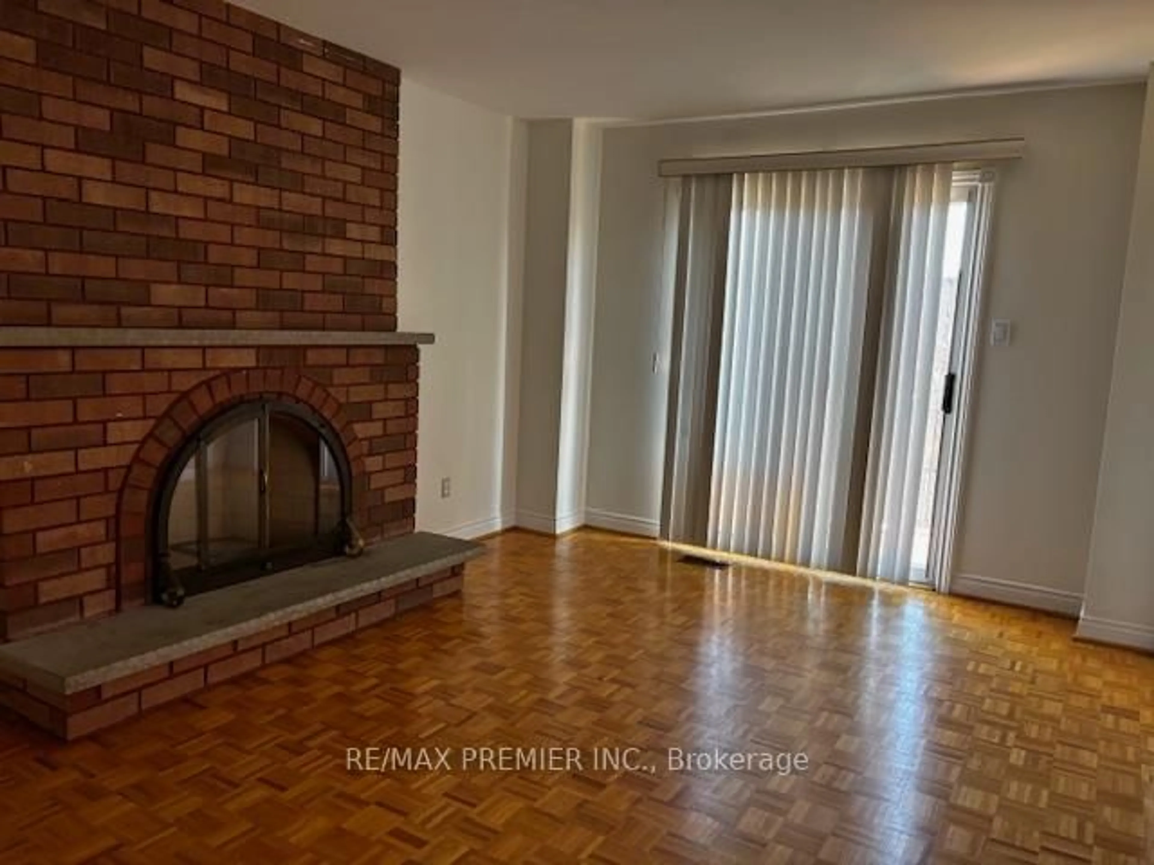 A pic of a room for 23 Jackman Cres, Vaughan Ontario L4L 6P3