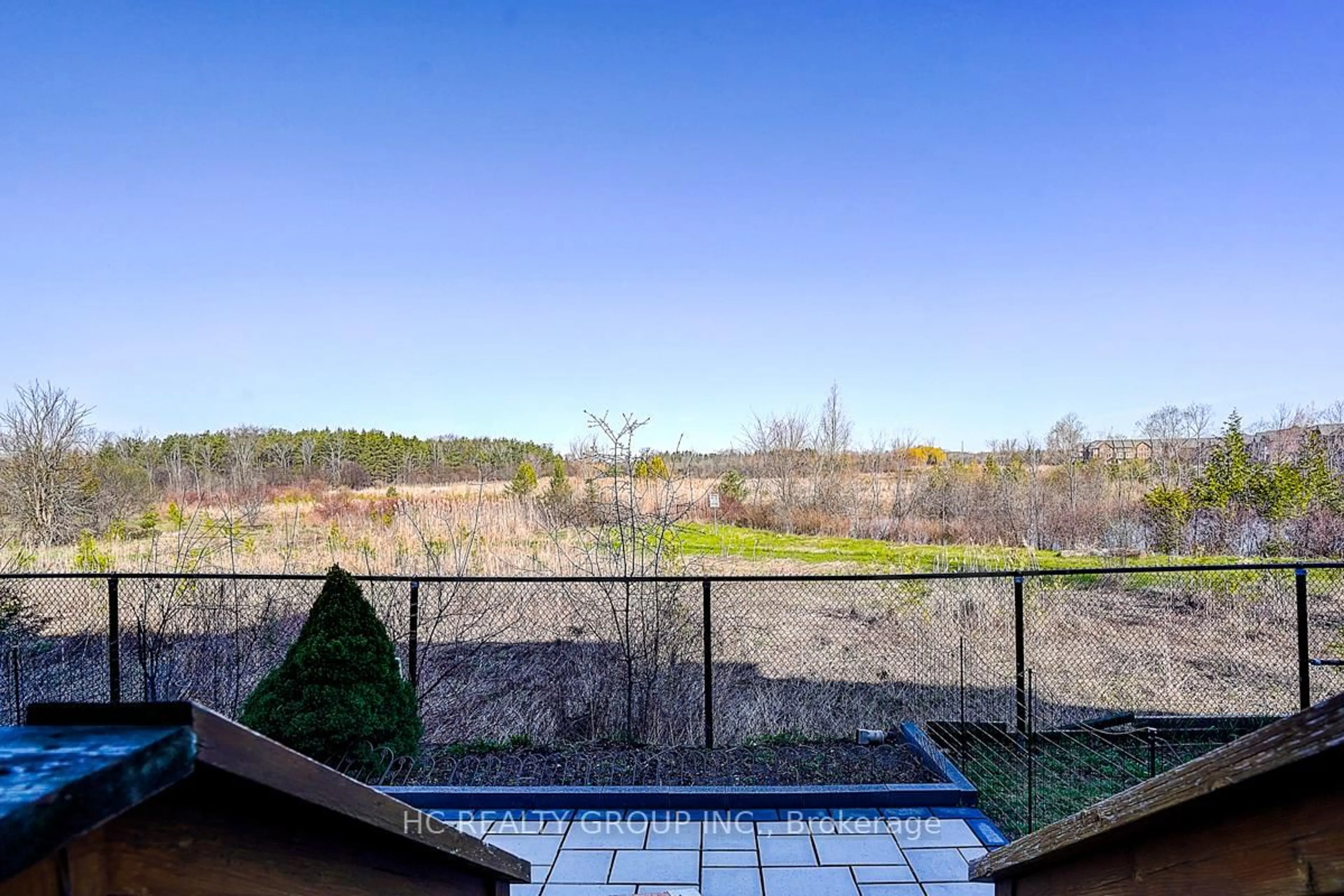 Patio, water/lake/river/ocean view for 20 Prince Charles Way, Markham Ontario L6C 0B5