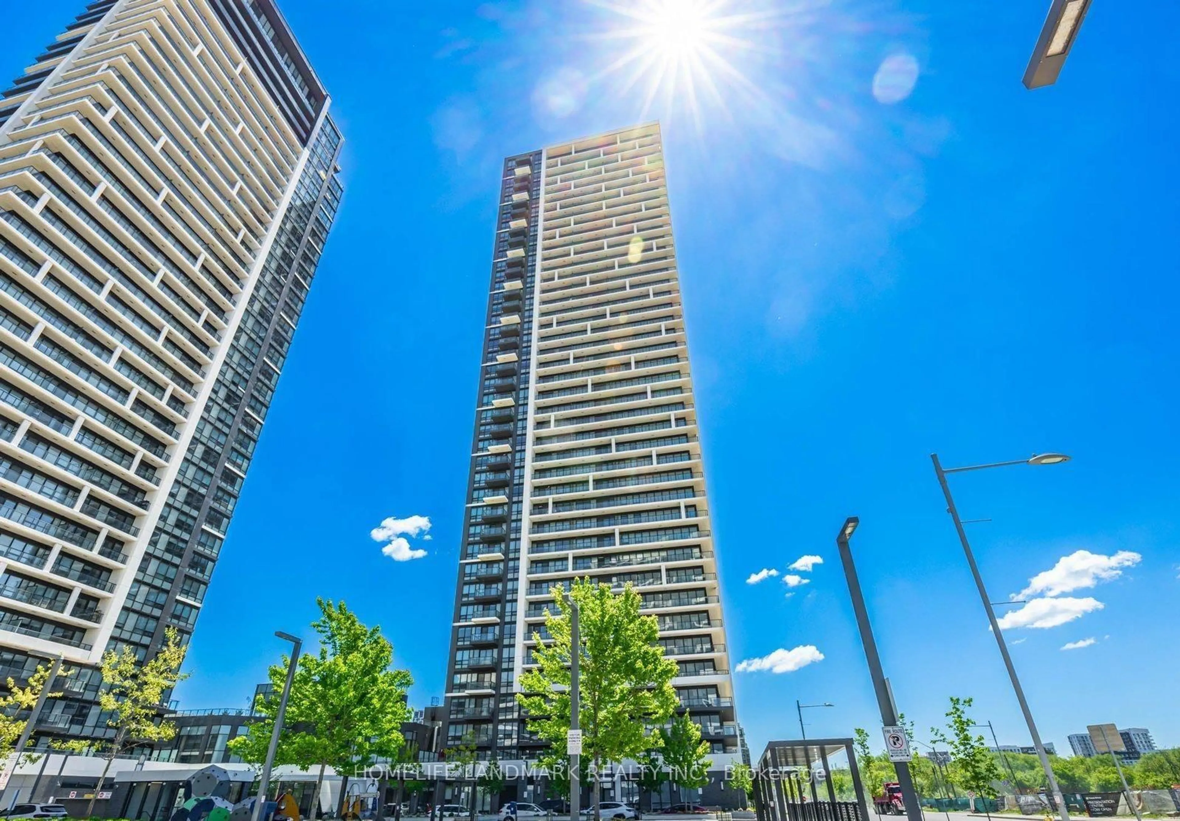 A pic from outside/outdoor area/front of a property/back of a property/a pic from drone, building for 8 Water Walk Dr #1810, Markham Ontario L3R 6L5