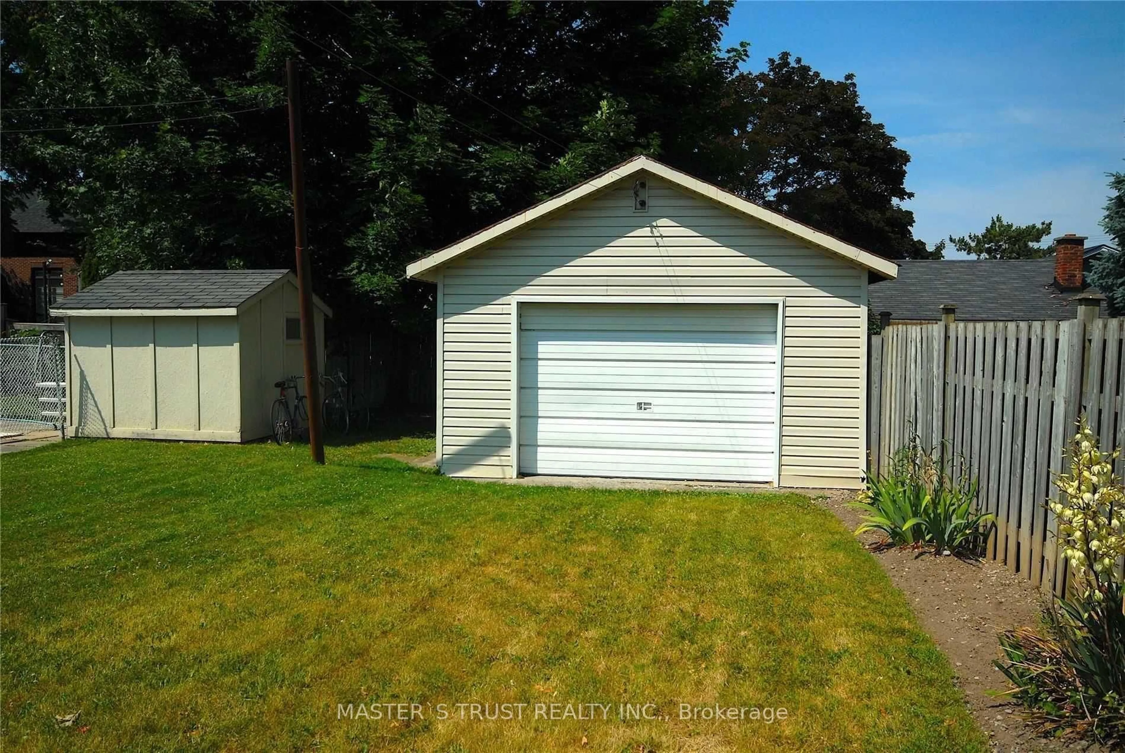 Shed for 354 Main St, Markham Ontario L3P 1Z1