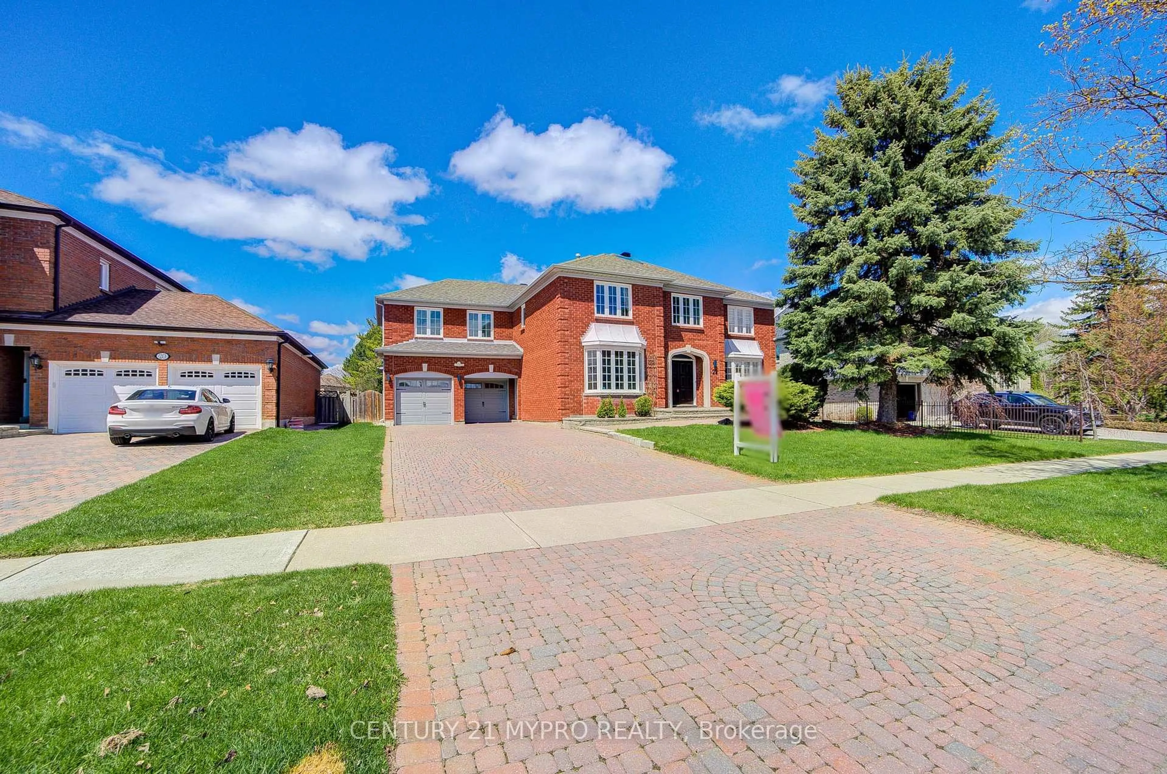 Home with brick exterior material, street for 22 Ardwold Gate, Richmond Hill Ontario L4B 2K2