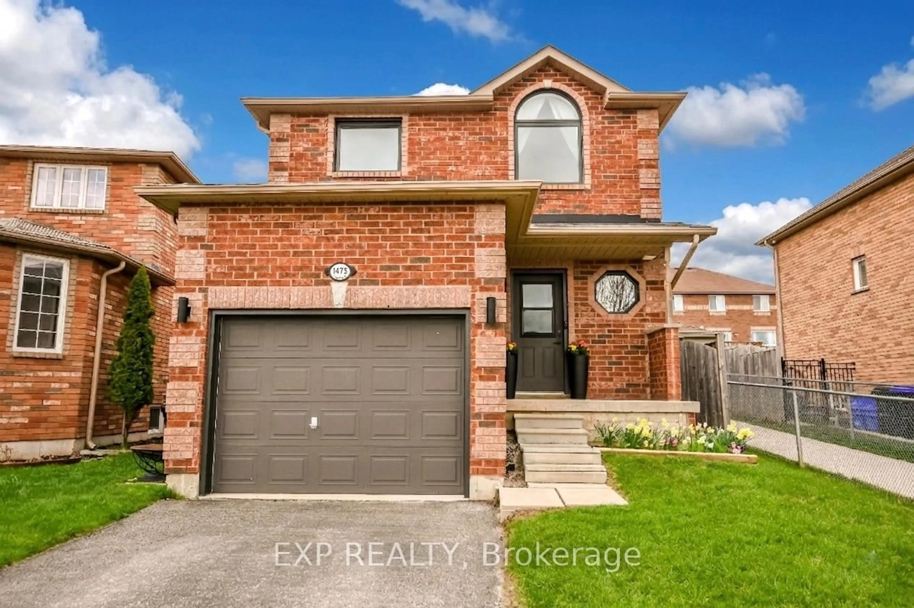 Home with brick exterior material, street for 1475 Rankin Way, Innisfil Ontario L9S 0C6