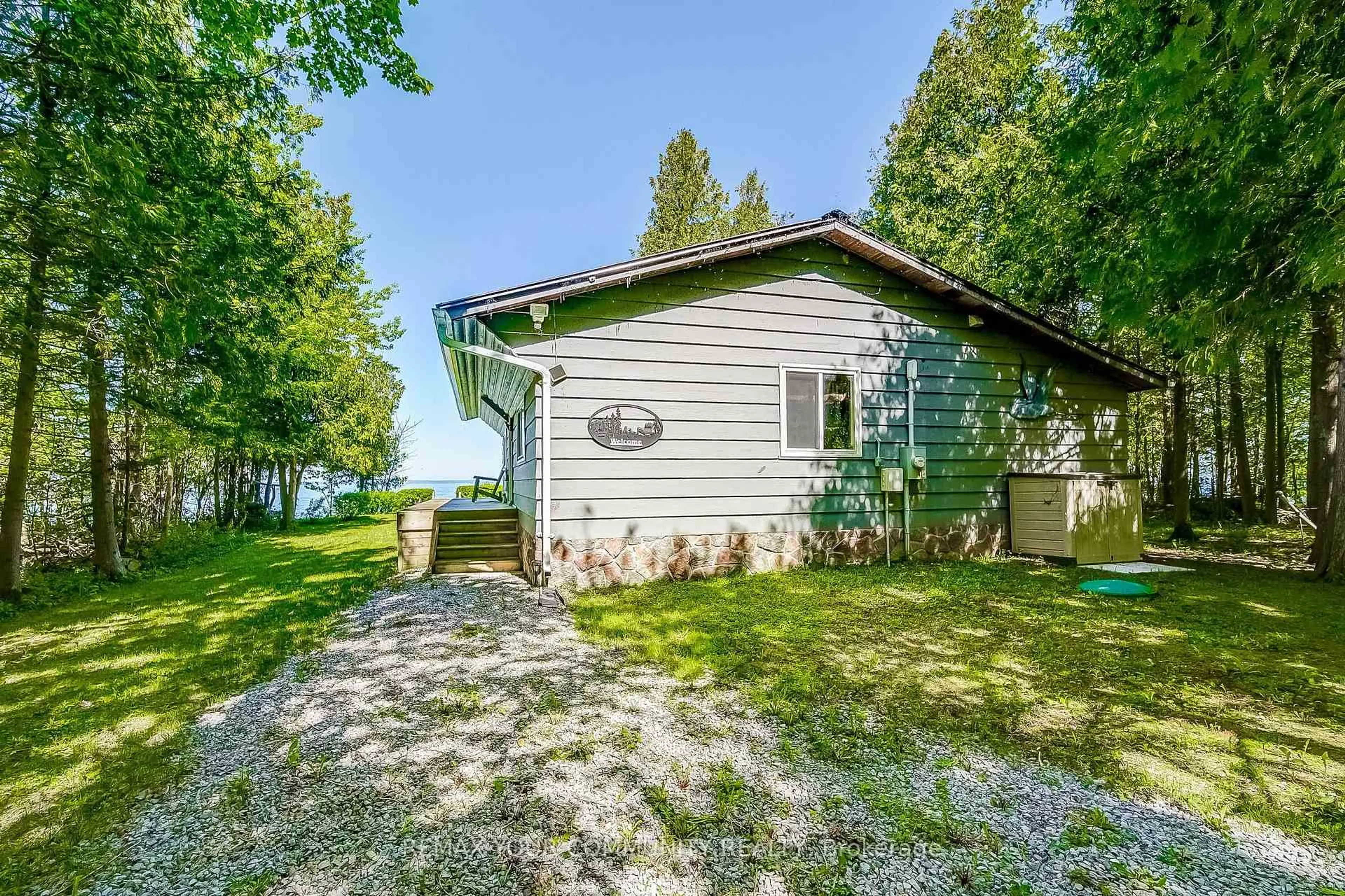 Unknown for 1623 Chief Joseph Snake Rd, Georgina Islands Ontario L0E 1R0