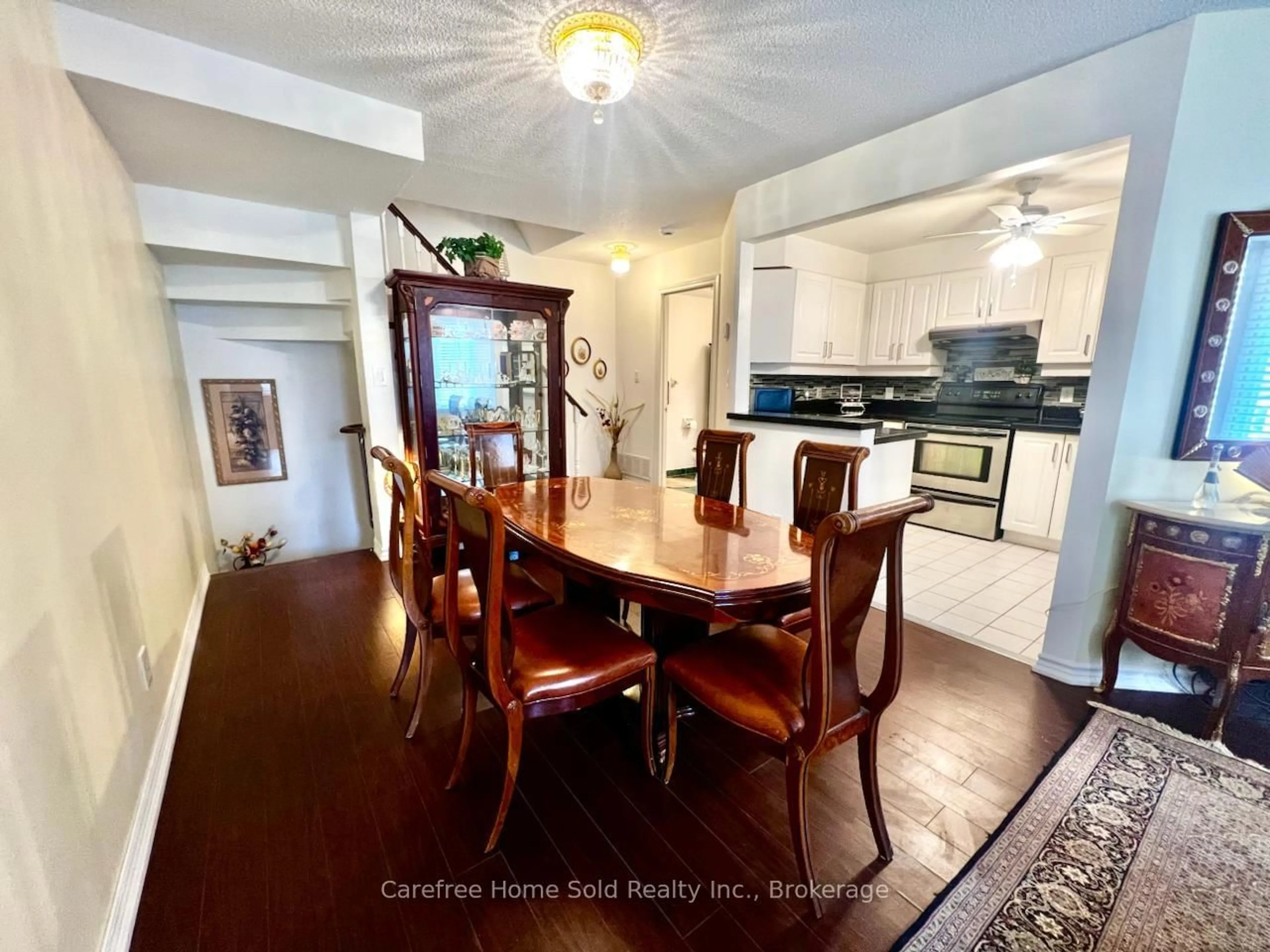 Dining room, unknown for 151 Townsgate Dr #8, Vaughan Ontario L4J 8J7