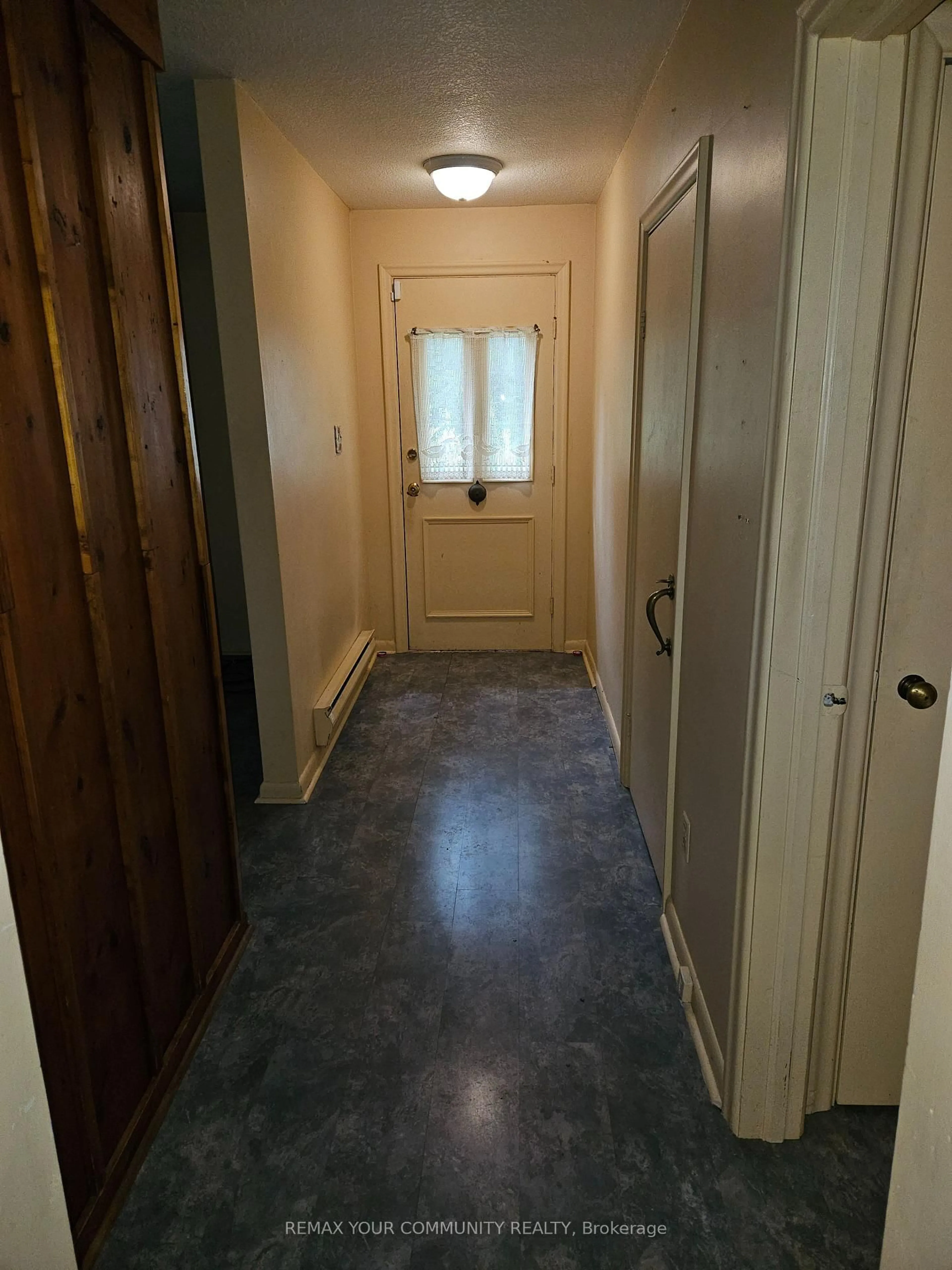 Unknown for 11419 Bathurst St, Richmond Hill Ontario L4S 1J9
