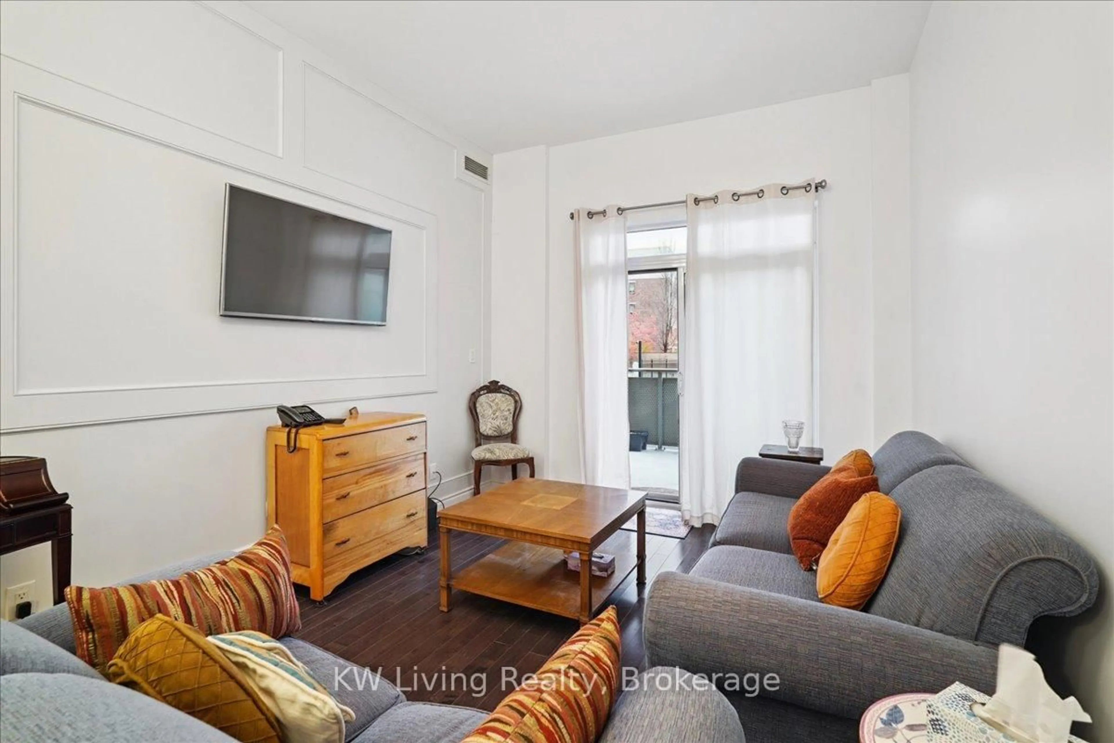 Living room with furniture, unknown for 281 Woodbridge Ave #112, Vaughan Ontario L4L 0C6