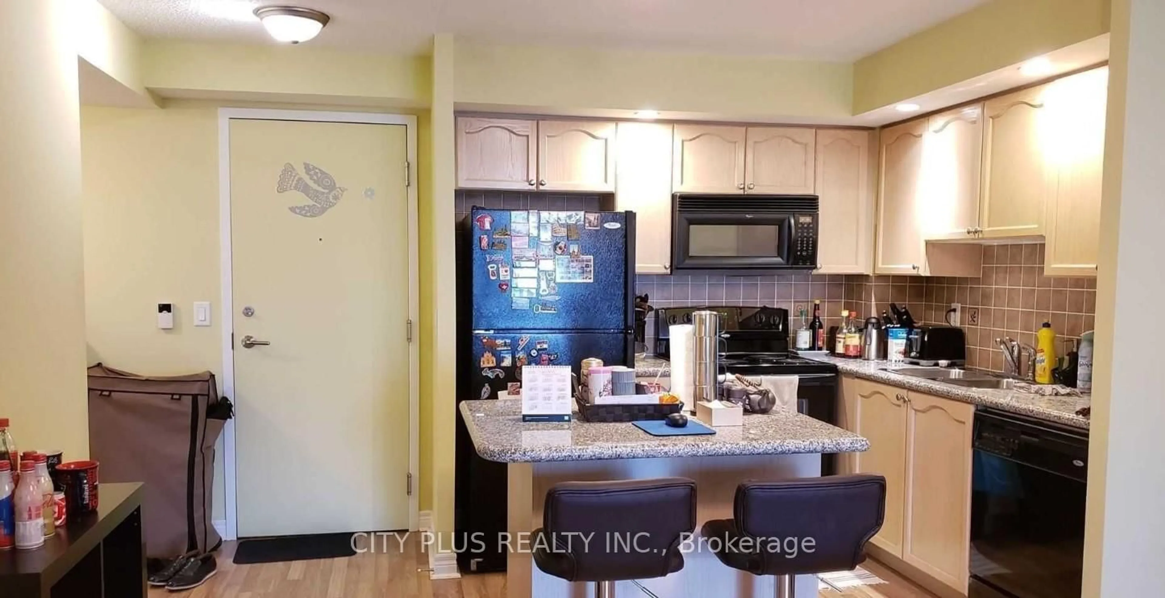 Standard kitchen, unknown for 33 Cox Blvd #823, Markham Ontario L3R 8A6