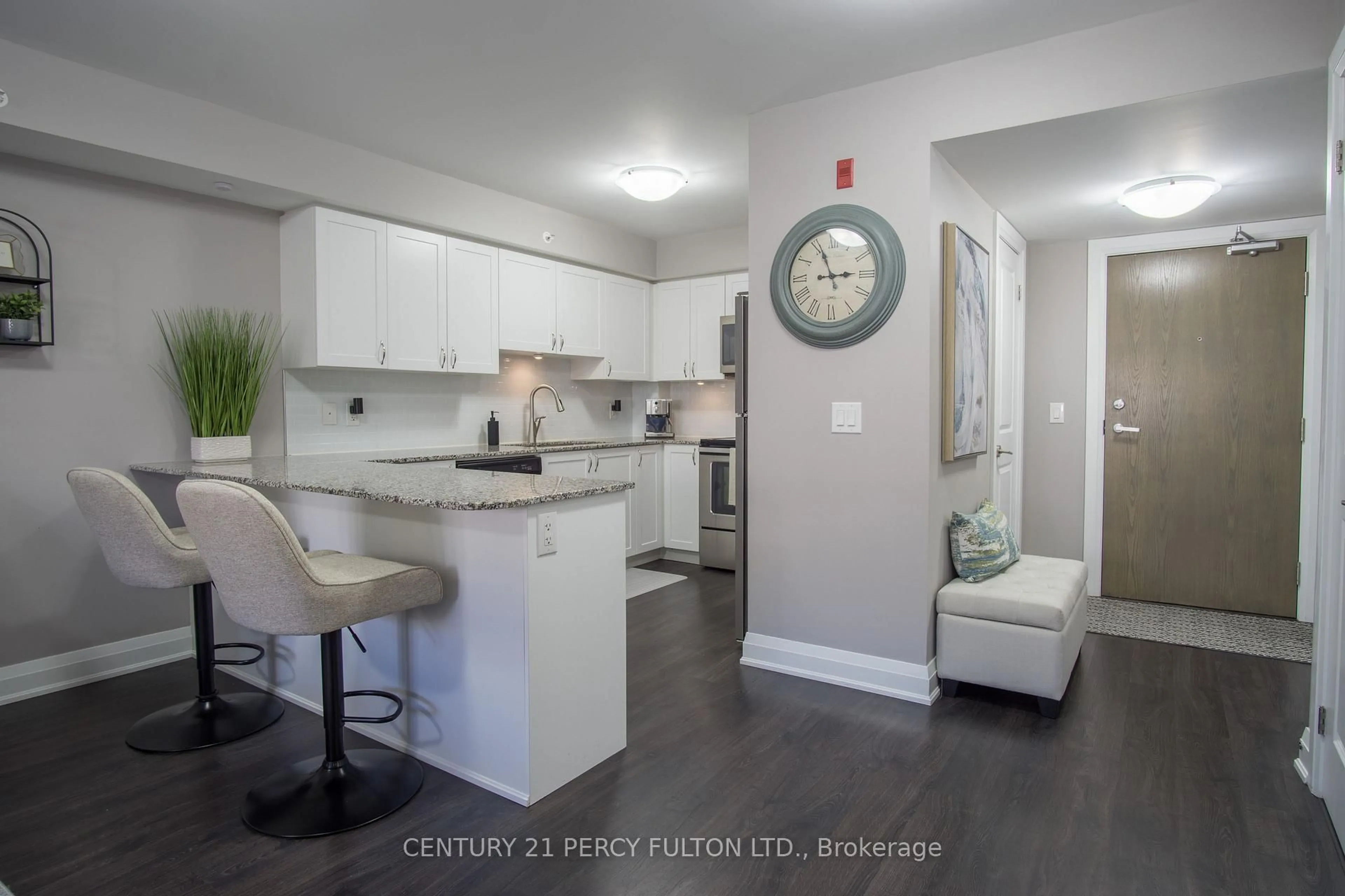Open concept kitchen, unknown for 481 Rupert Ave #201, Whitchurch-Stouffville Ontario L4A 1Y7