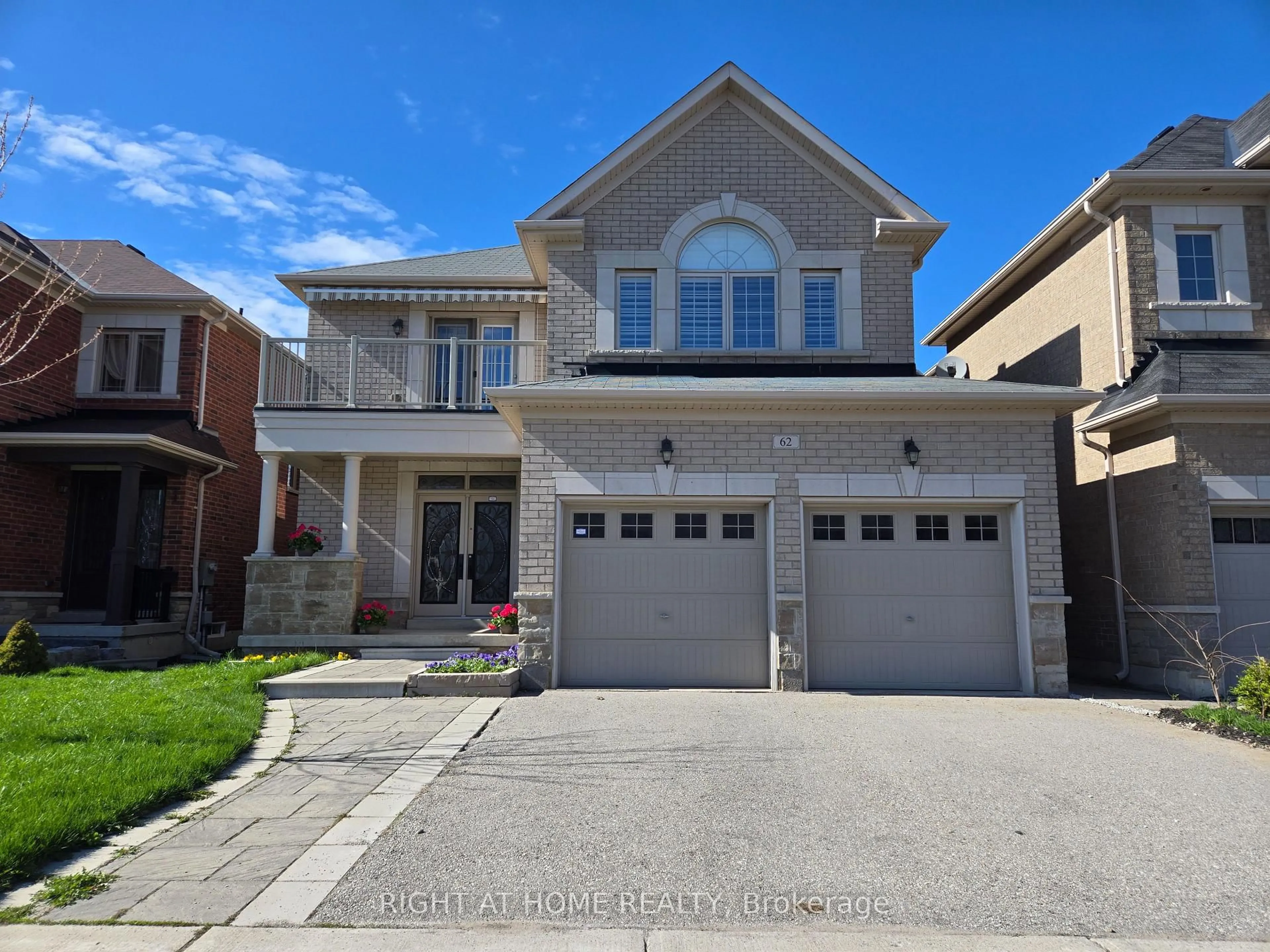 Home with brick exterior material, street for 62 Rossini Dr, Richmond Hill Ontario L4E 0W3