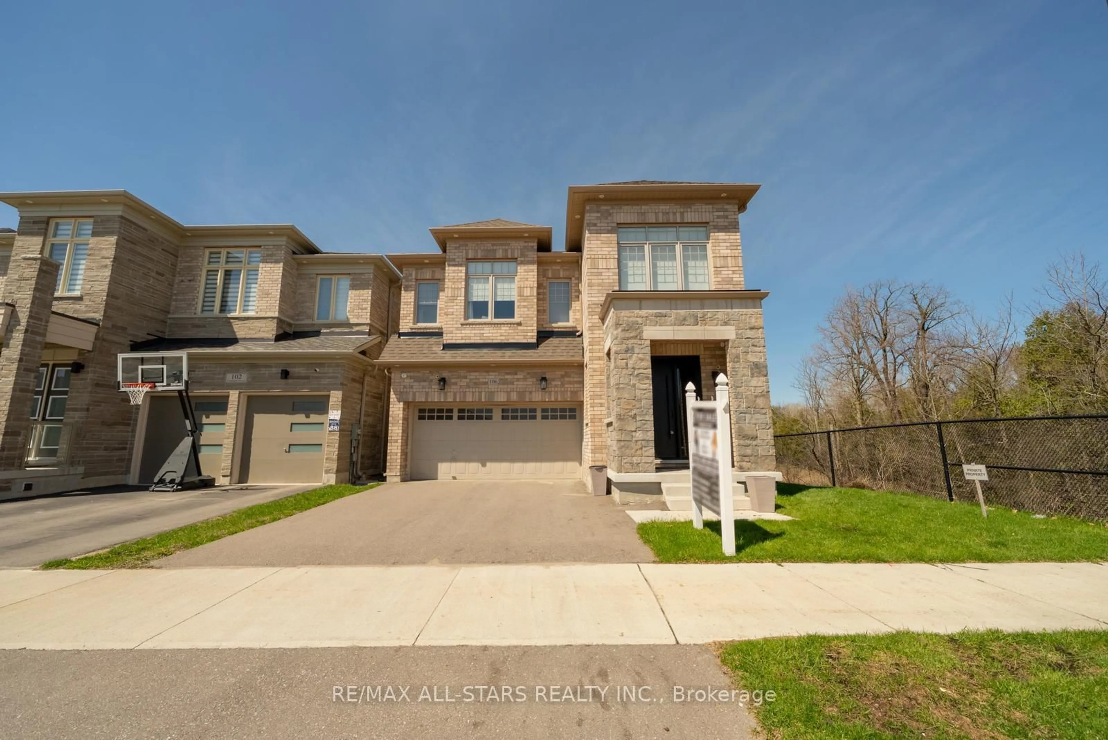 Home with brick exterior material, street for 106 Conductor Ave, Whitchurch-Stouffville Ontario L4A 4X5