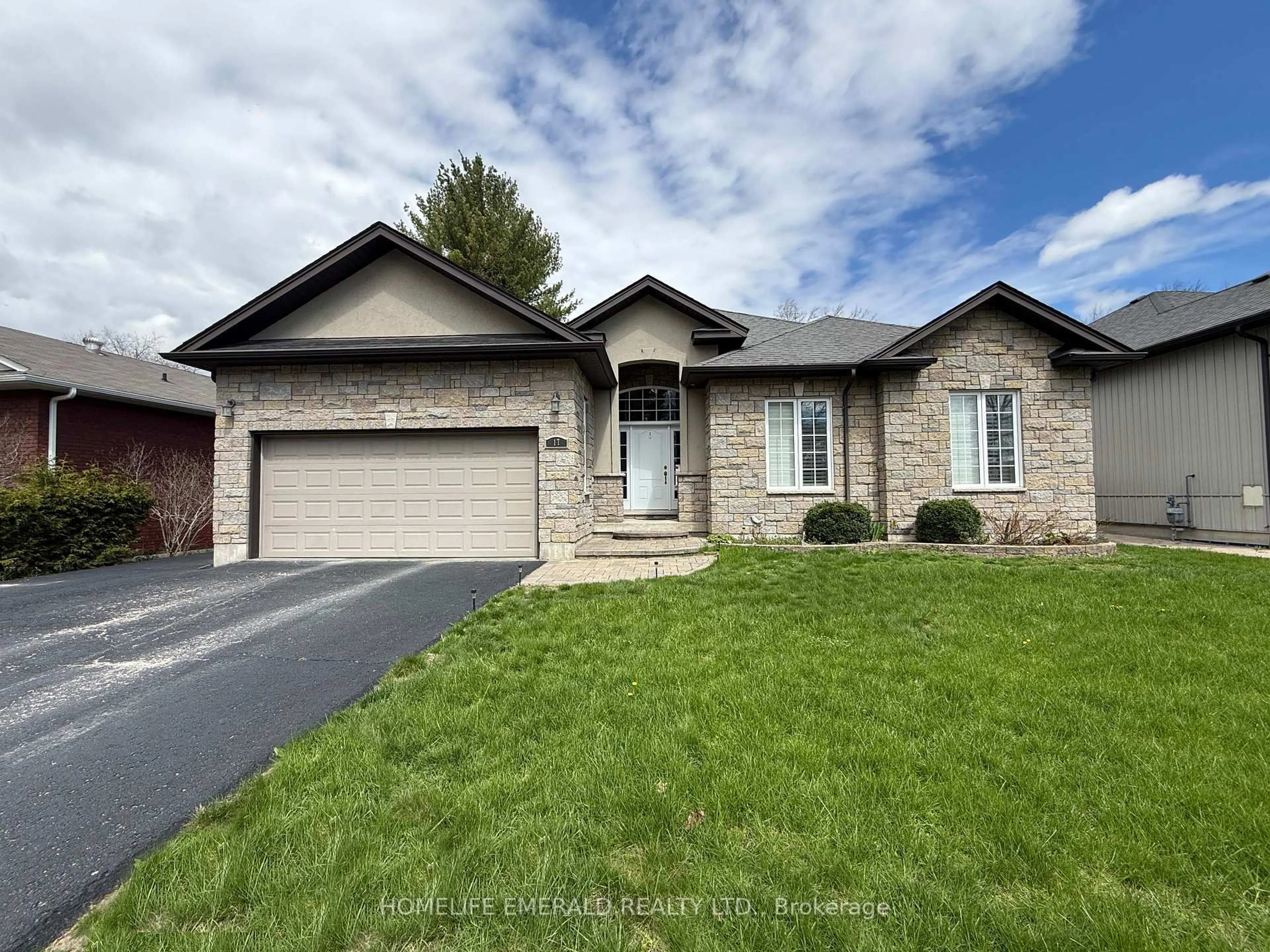 Home with brick exterior material, street for 17 Tree Top St, Essa Ontario L0M 1B2