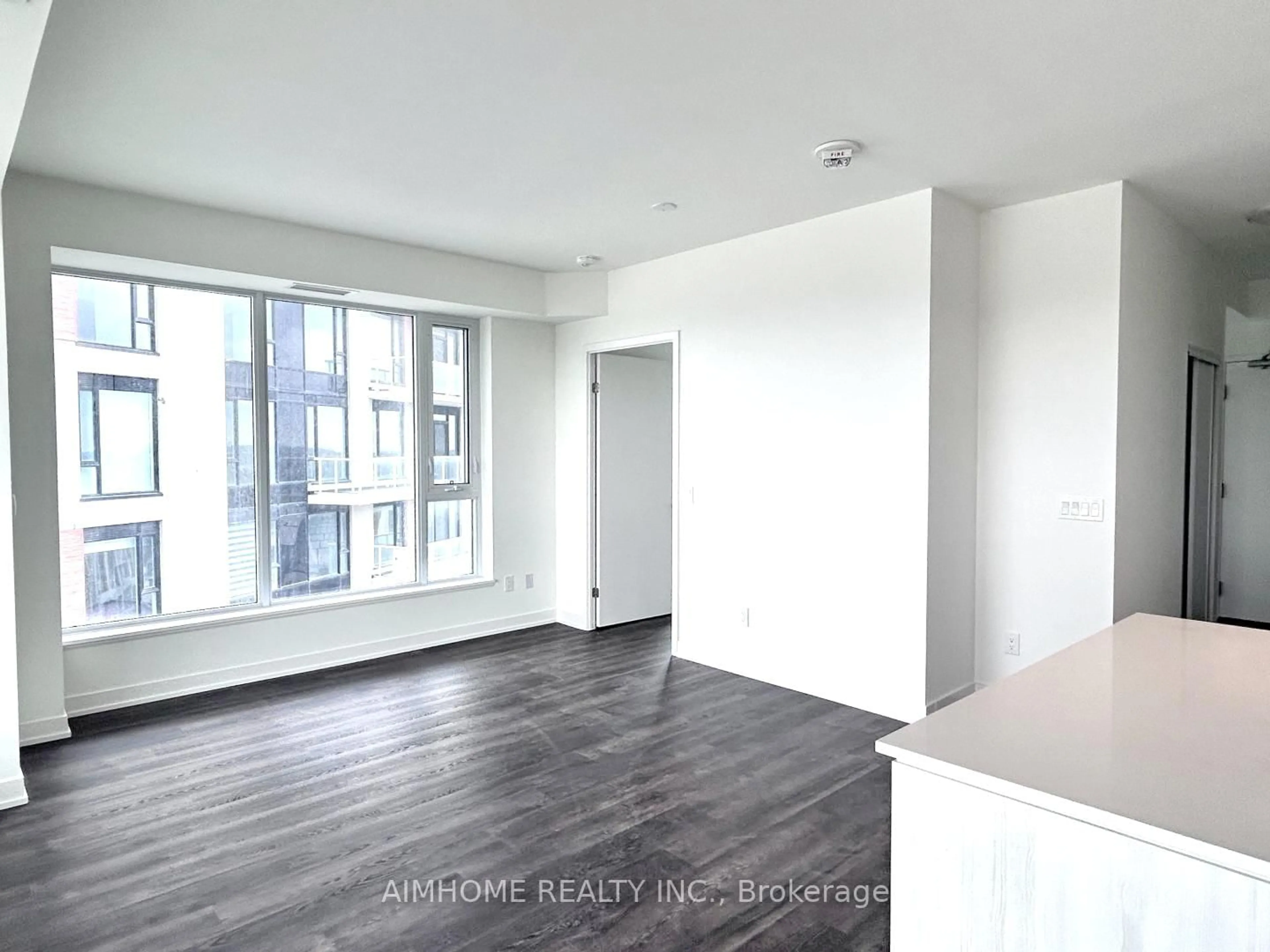 A pic of a room for 2 David Eyer Rd #829, Richmond Hill Ontario L4S 0N6