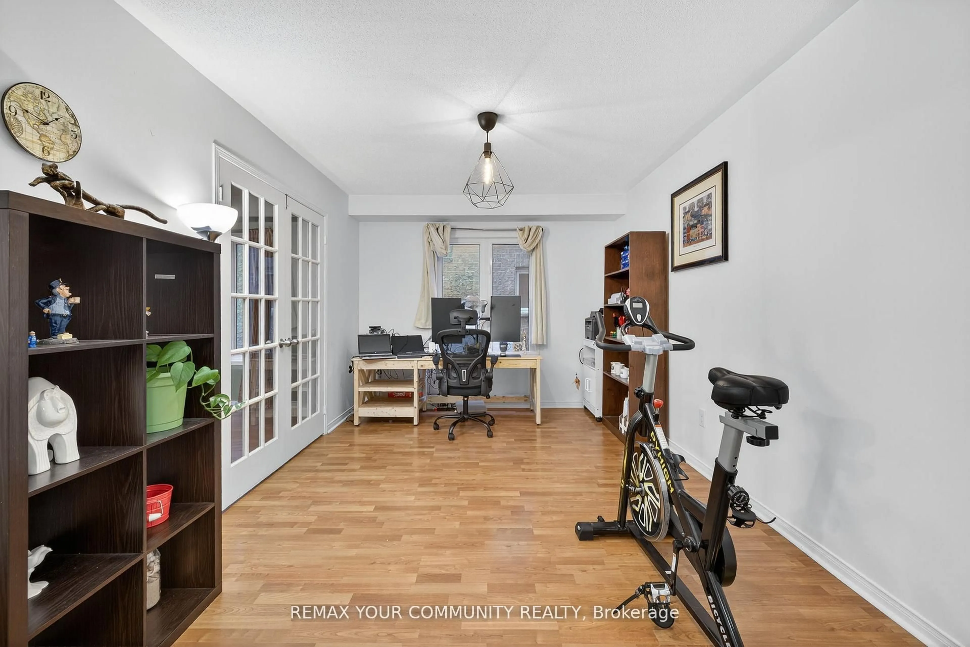 Gym or fitness room for 5 Booth St, Bradford West Gwillimbury Ontario L3Z 0A3