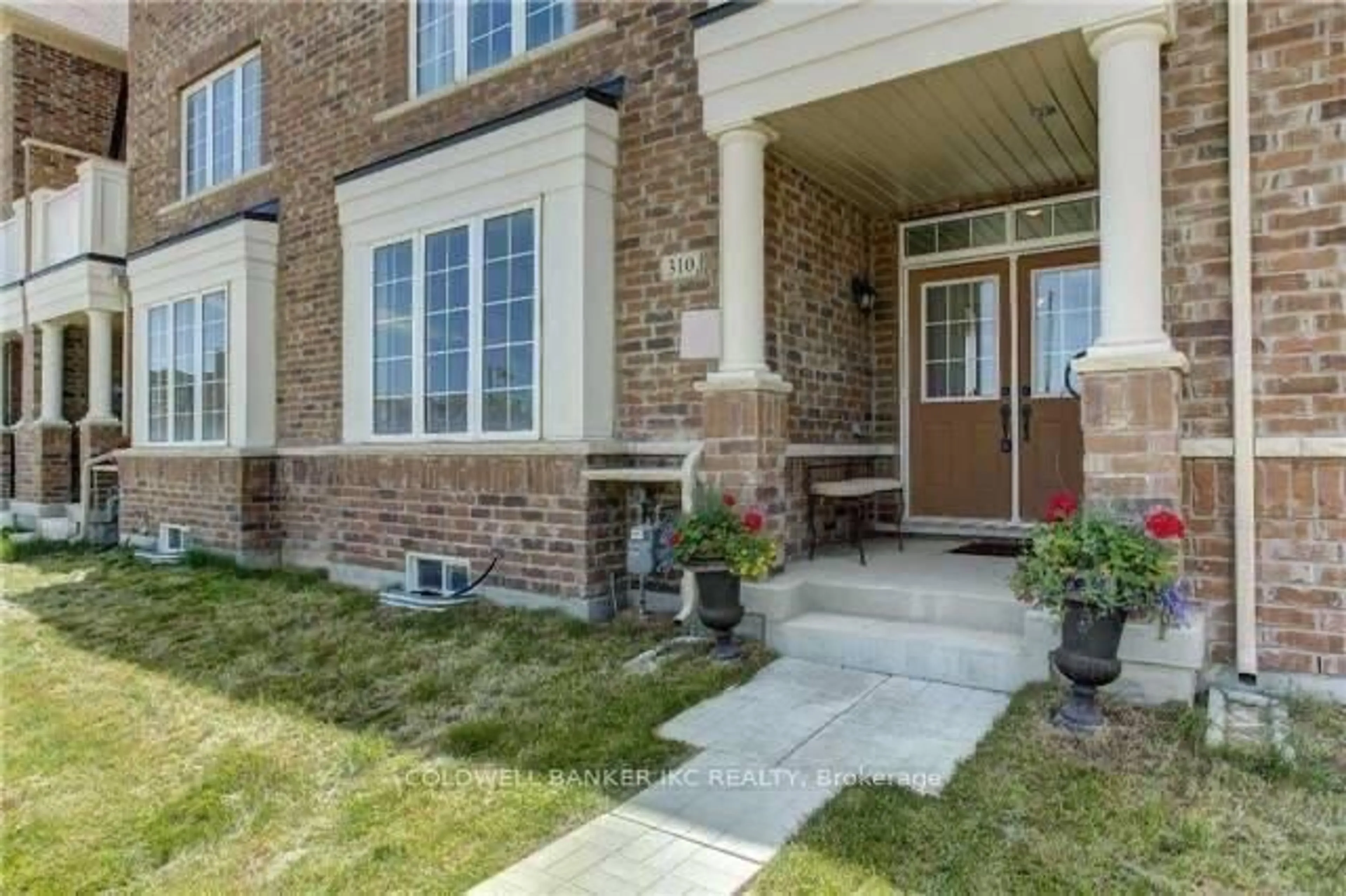 Home with brick exterior material, street for 310 Barons St, Vaughan Ontario L4H 4H4