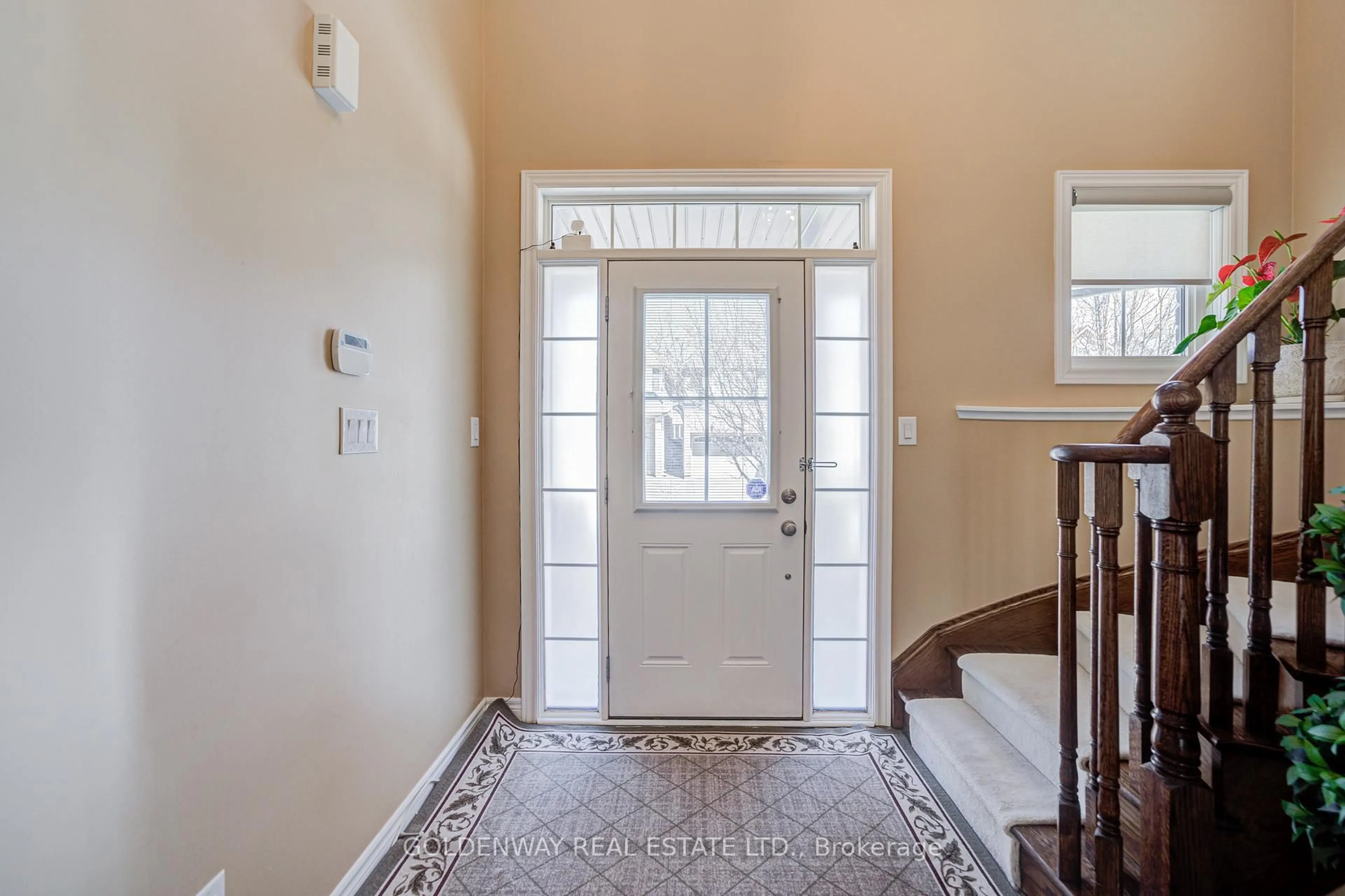 Indoor entryway for 9 Duke Of Cornwall Dr, Markham Ontario L6C 0L3