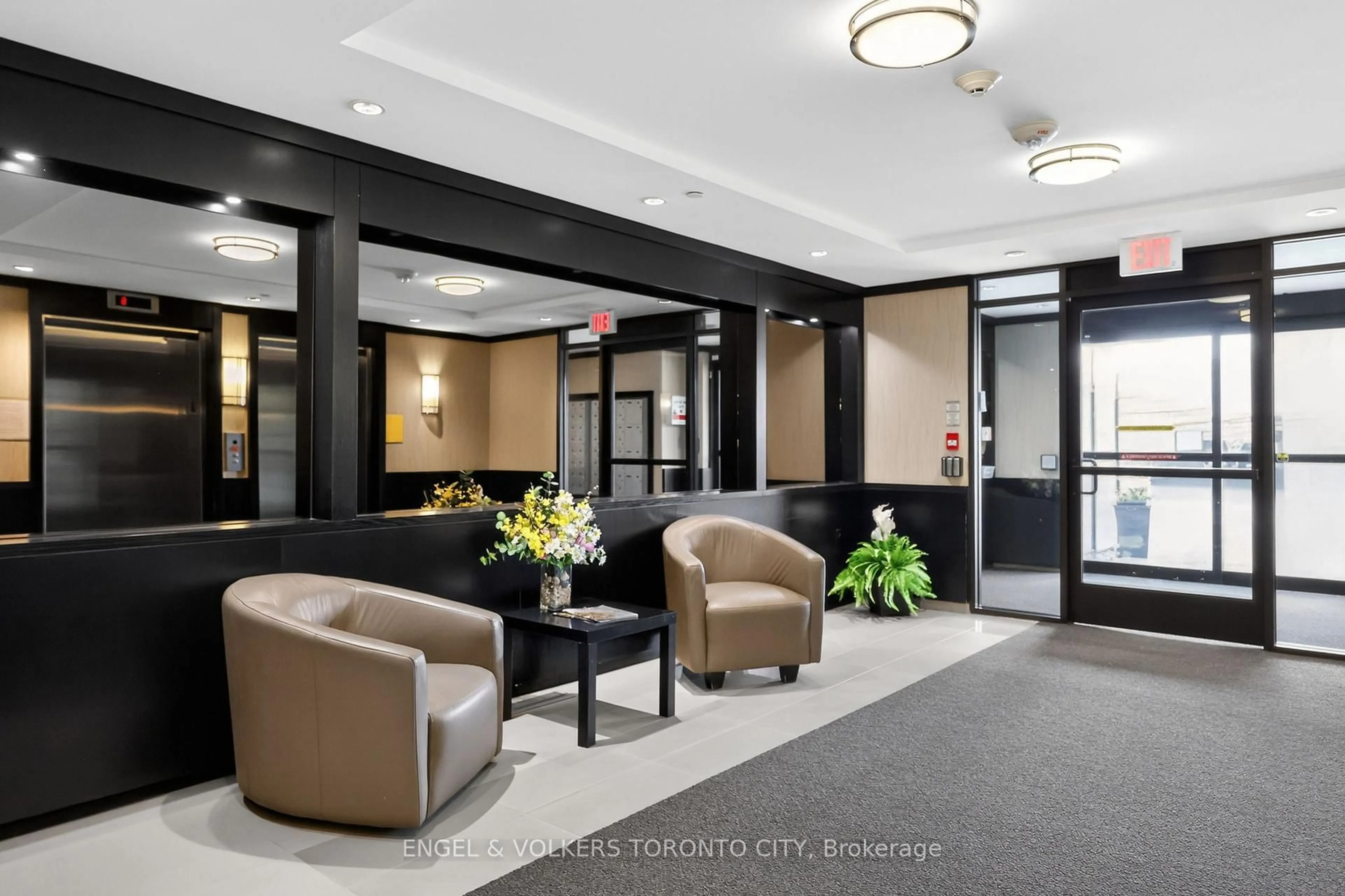 Lobby for 149 Church St #503, King Ontario L0G 1T0