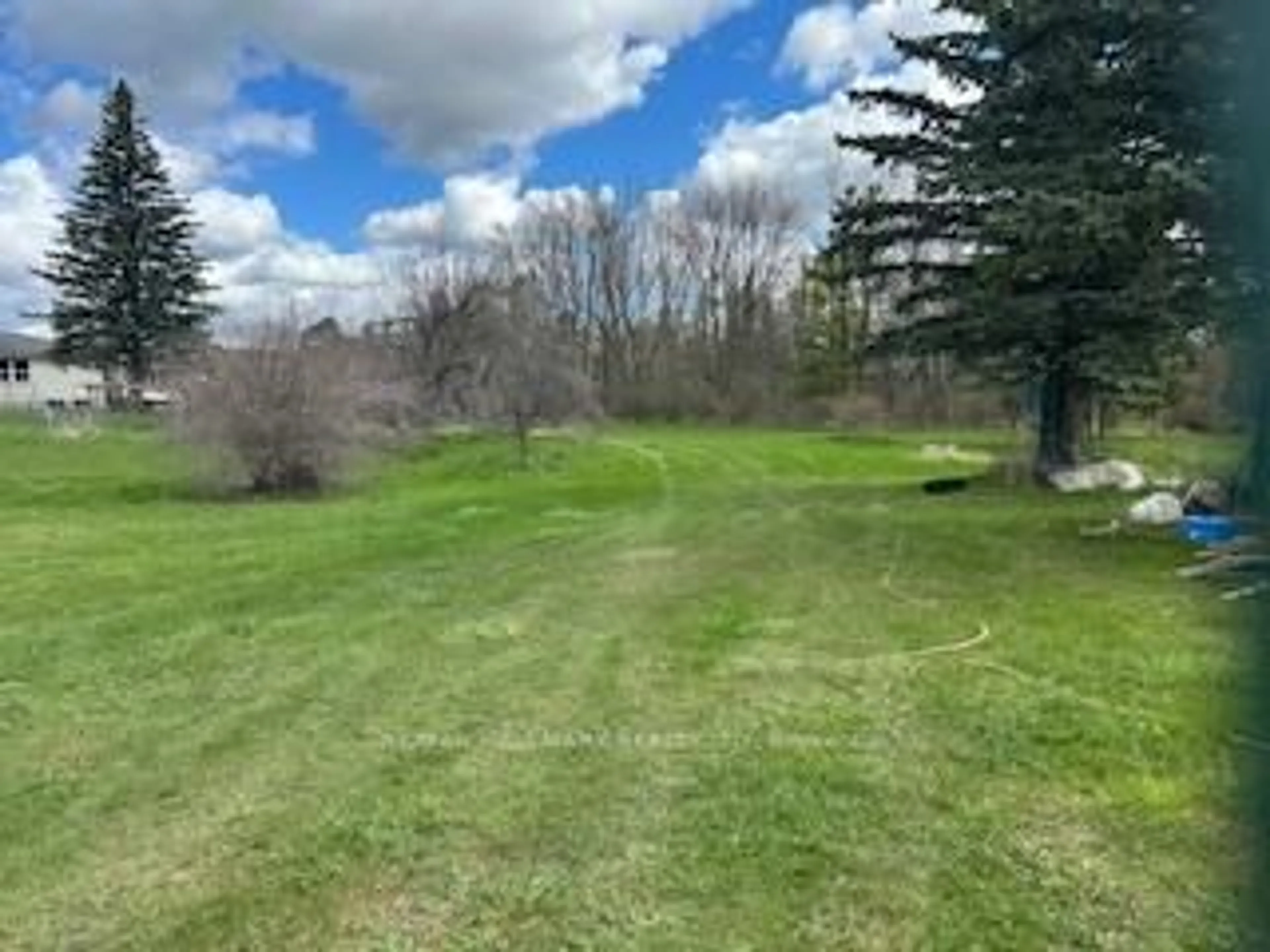 A pic from outside/outdoor area/front of a property/back of a property/a pic from drone, unknown for 3569 Bethesda Rd, Whitchurch-Stouffville Ontario L4A 7X5