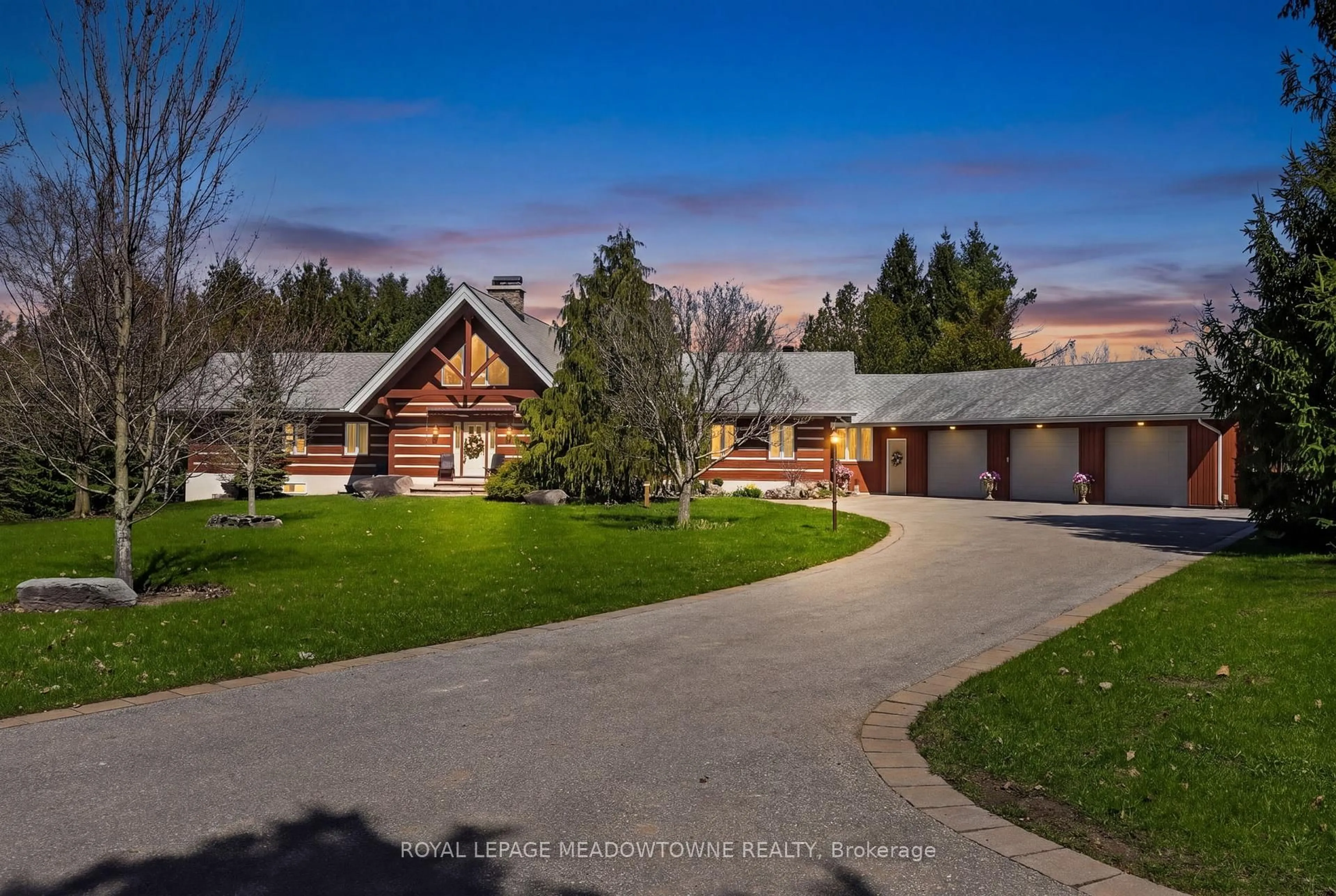 A pic from outside/outdoor area/front of a property/back of a property/a pic from drone, mountain view for 8211 10th Line, Essa Ontario L4M 4S4