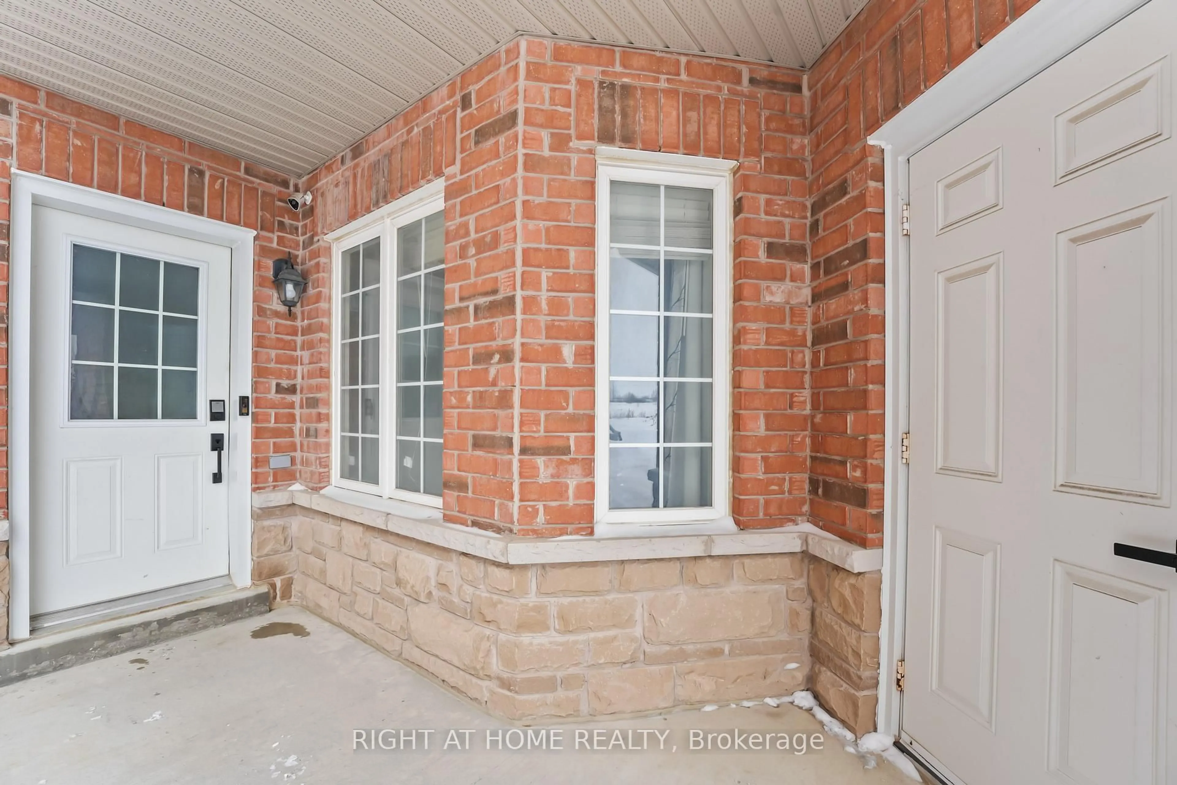 Home with brick exterior material, street for 1216 Fox Hill St, Innisfil Ontario L9S 4Y5