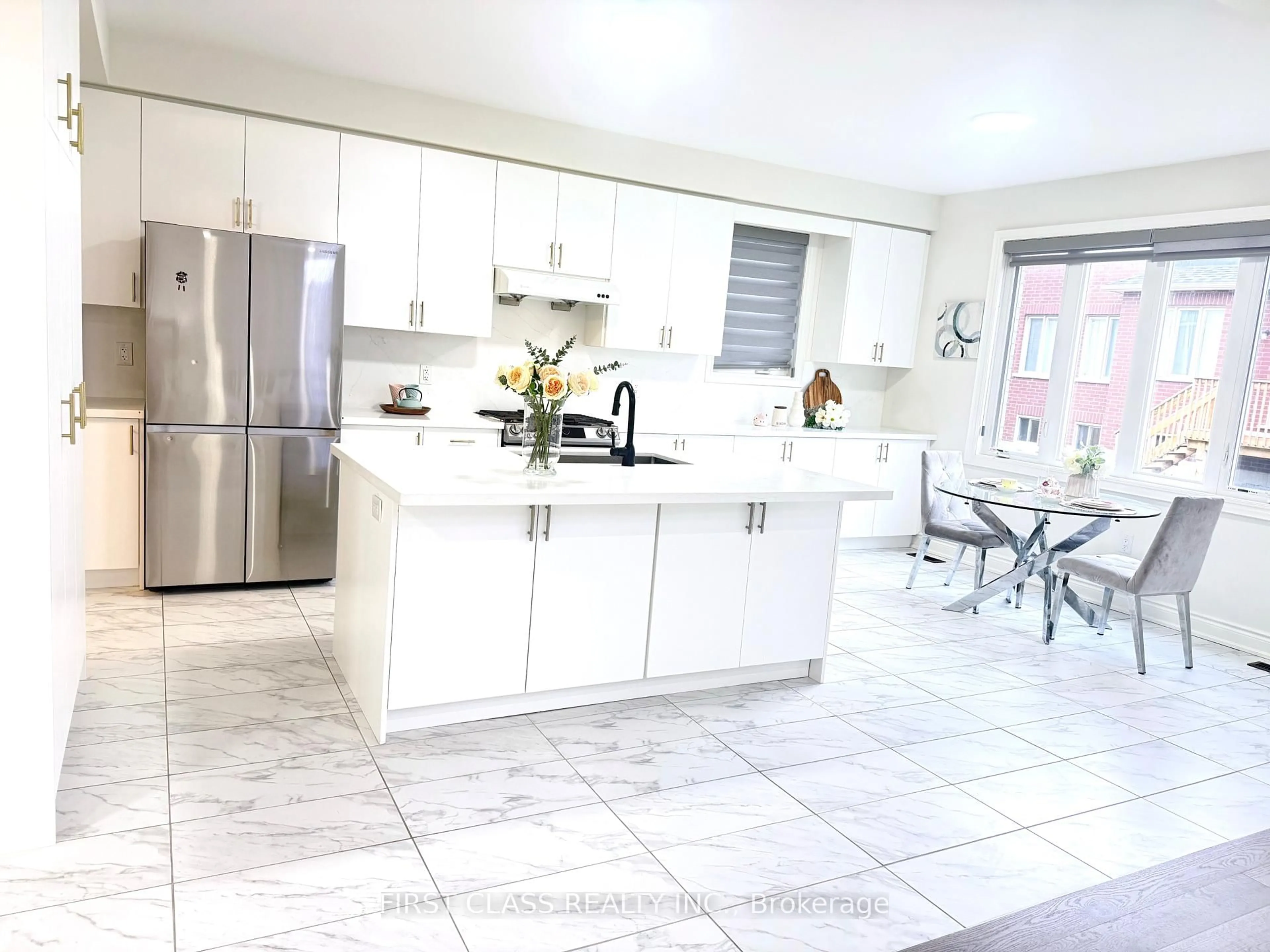 Contemporary kitchen, ceramic/tile floor for 58 Current Dr, Richmond Hill Ontario L4S 0M8