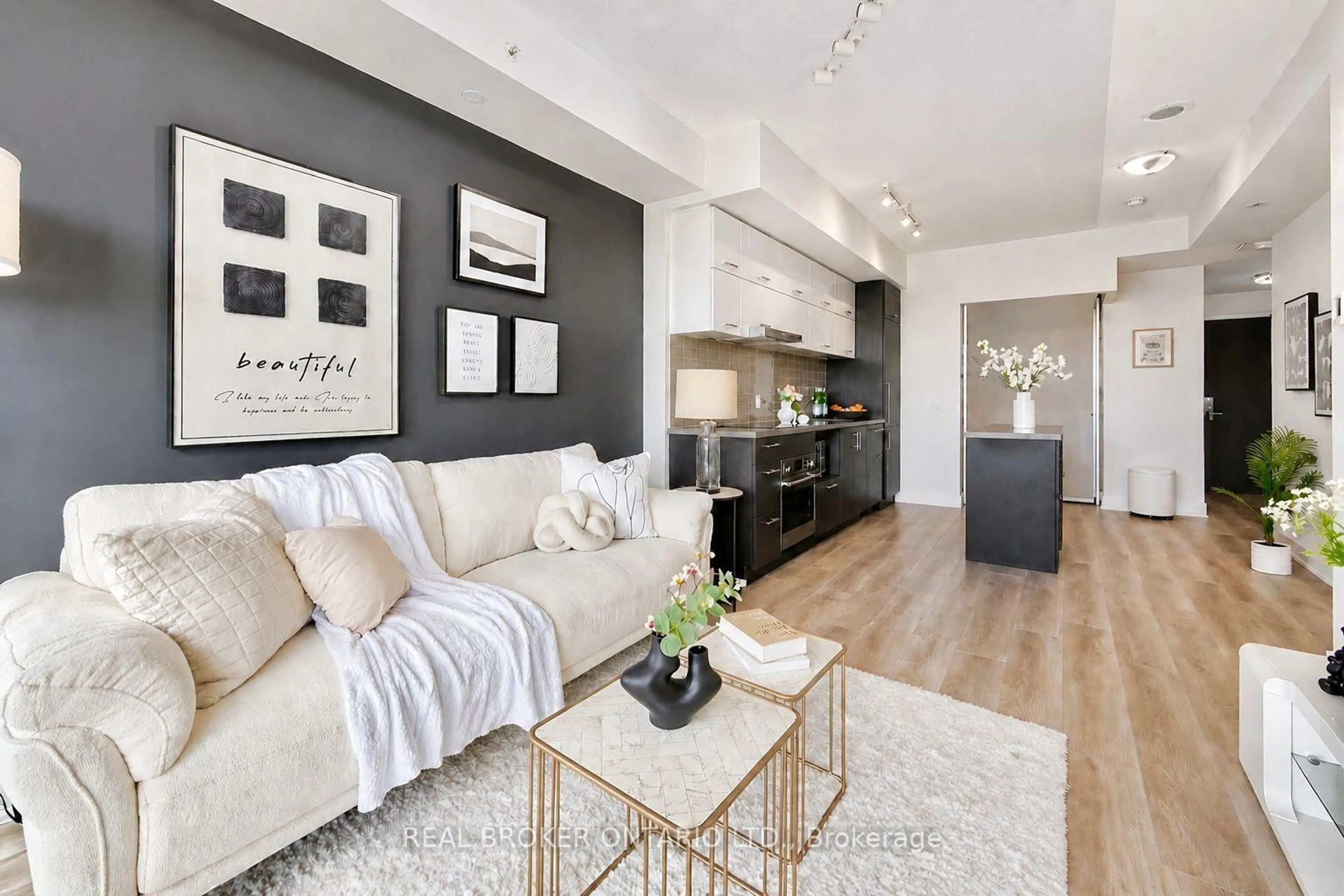 Living room with furniture, unknown for 8081 Birchmount Rd #1209, Markham Ontario L6G 1B3