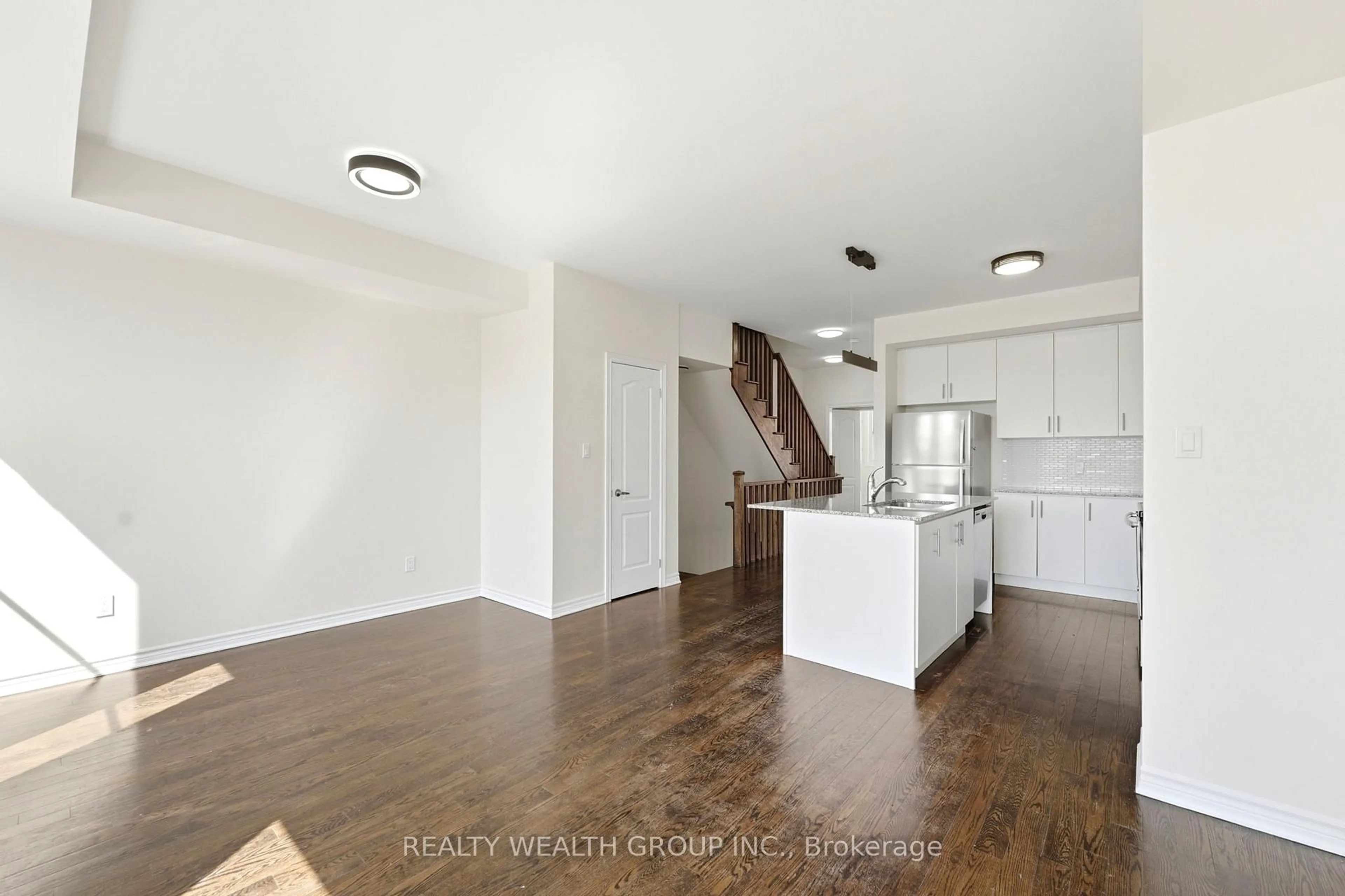 Open concept kitchen, unknown for 7 City Park Circ, Vaughan Ontario L4L 0H2