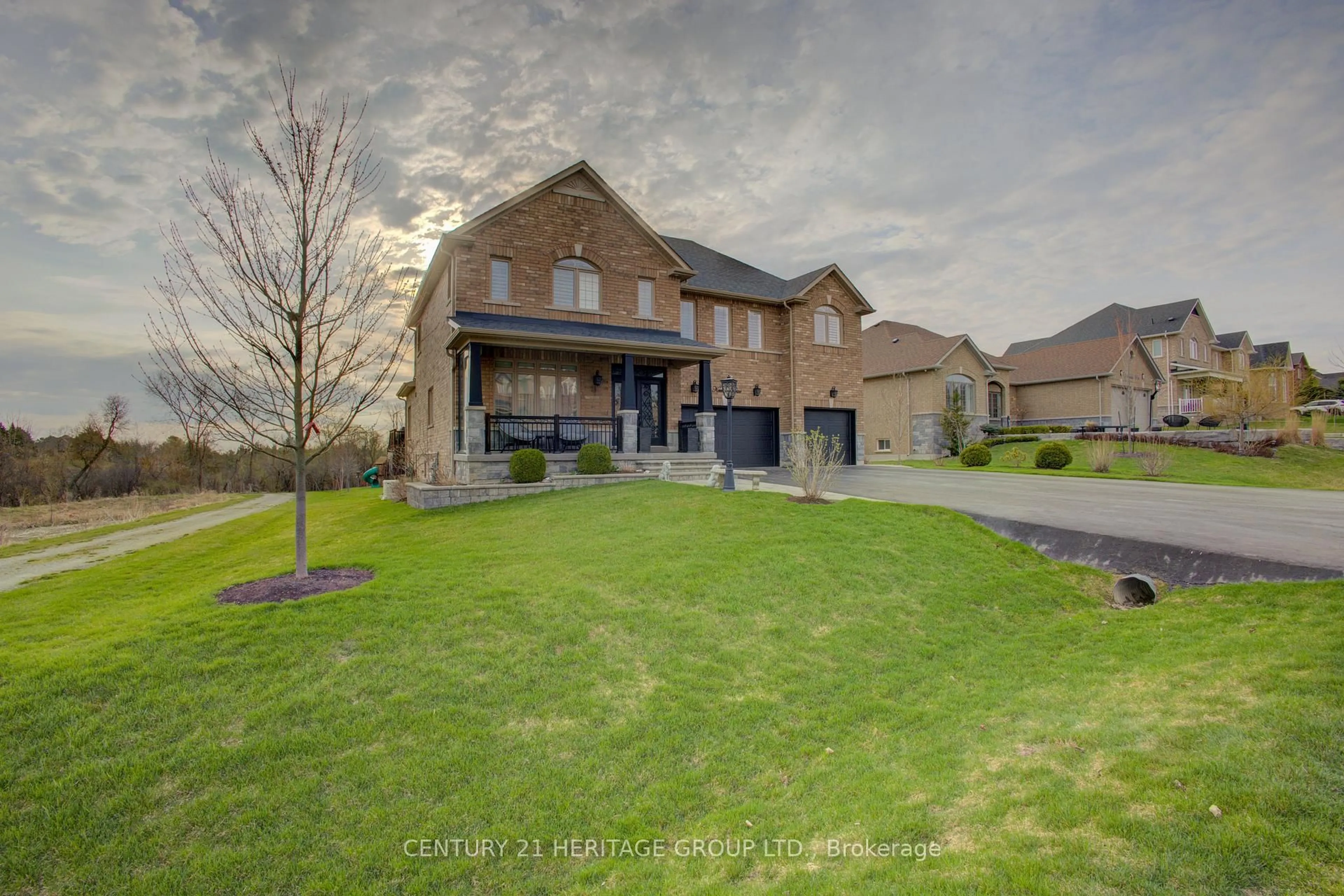 A pic from outside/outdoor area/front of a property/back of a property/a pic from drone, street for 3 Keenan Dr, Adjala-Tosorontio Ontario L0G 1L0