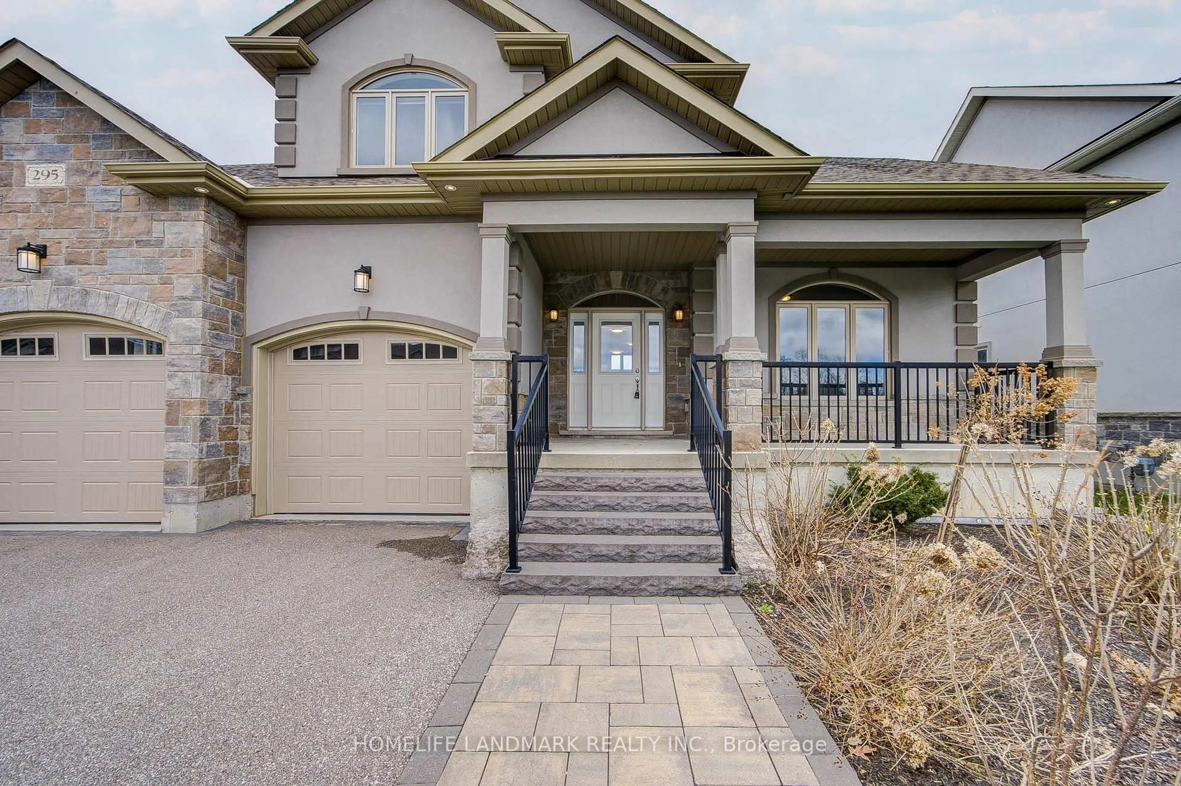 Home with brick exterior material, street for 295 Sunnybrae Ave, Innisfil Ontario L9S 0K9