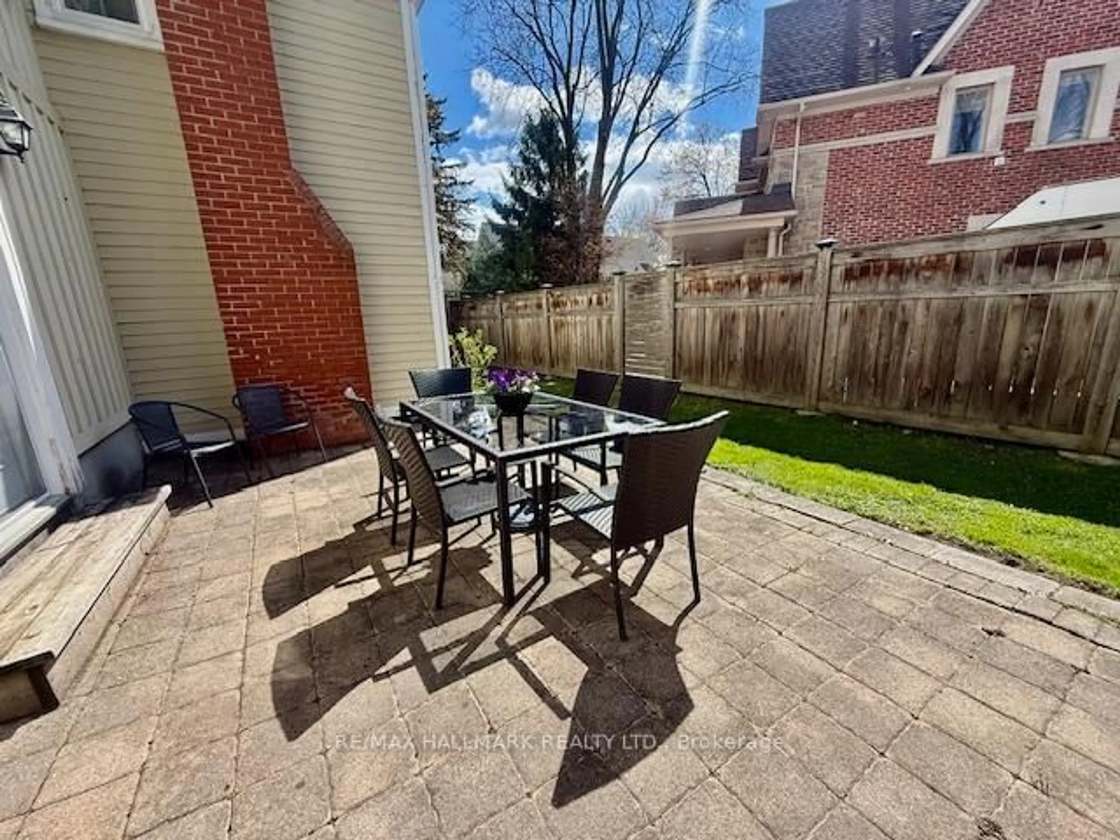 Patio, street for 64 Powell St, Richmond Hill Ontario L4C 4S4