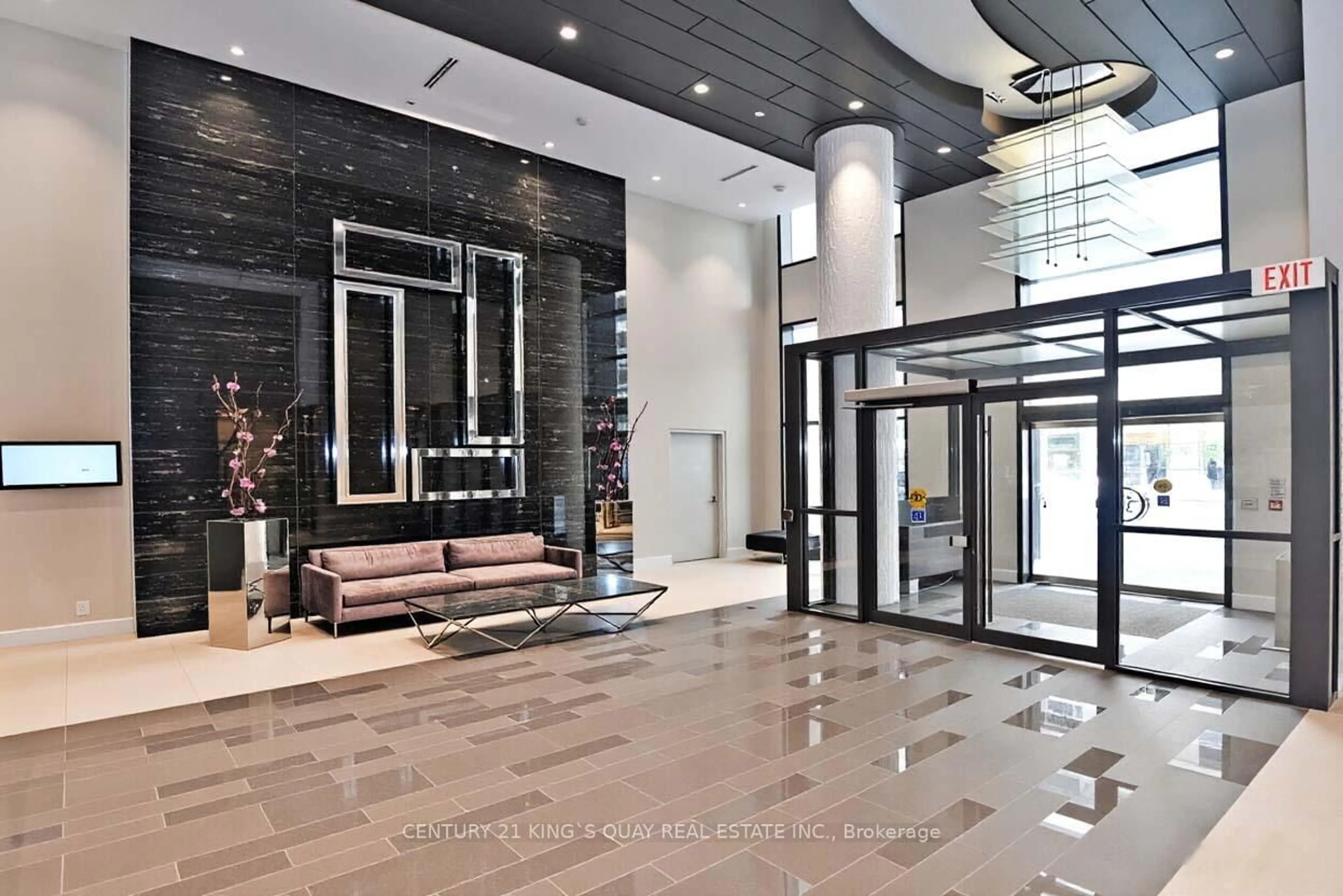 Lobby for 9199 Yonge St #811, Richmond Hill Ontario L4C 1H7