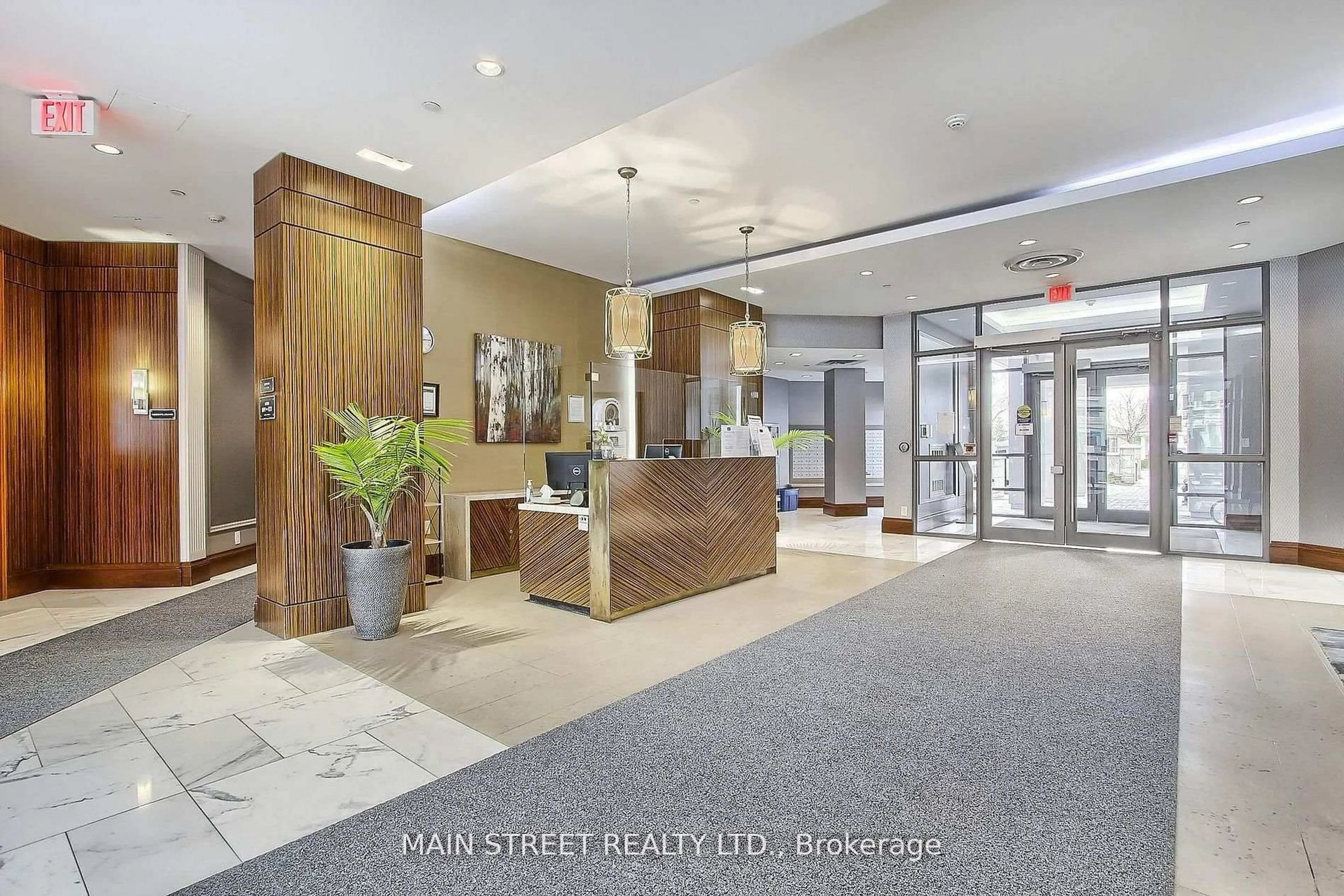 Lobby for 111 Civic Square Gate #619, Aurora Ontario L4G 0S6