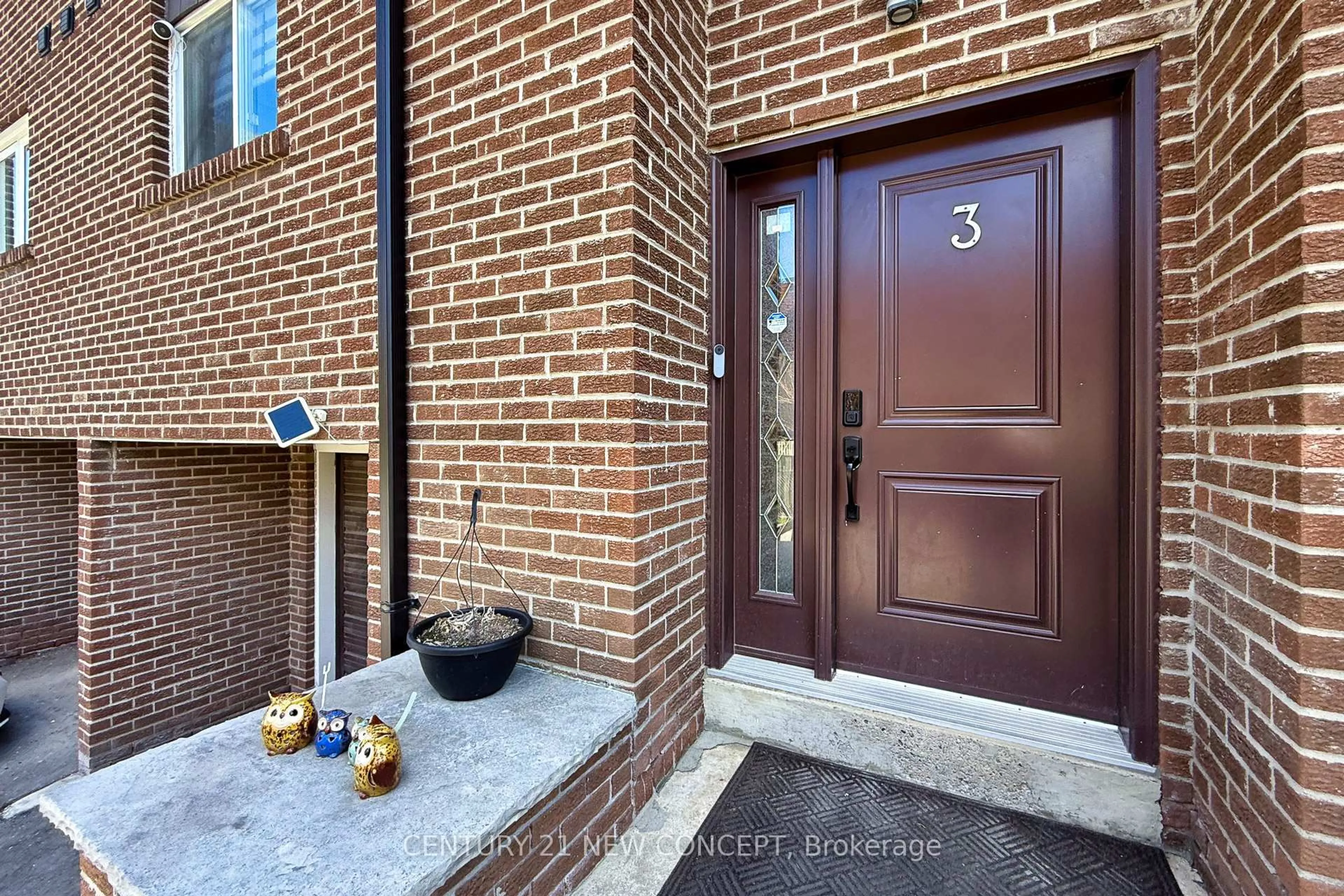 Unknown for 119 Henderson Ave #3, Markham Ontario L3T 2L3