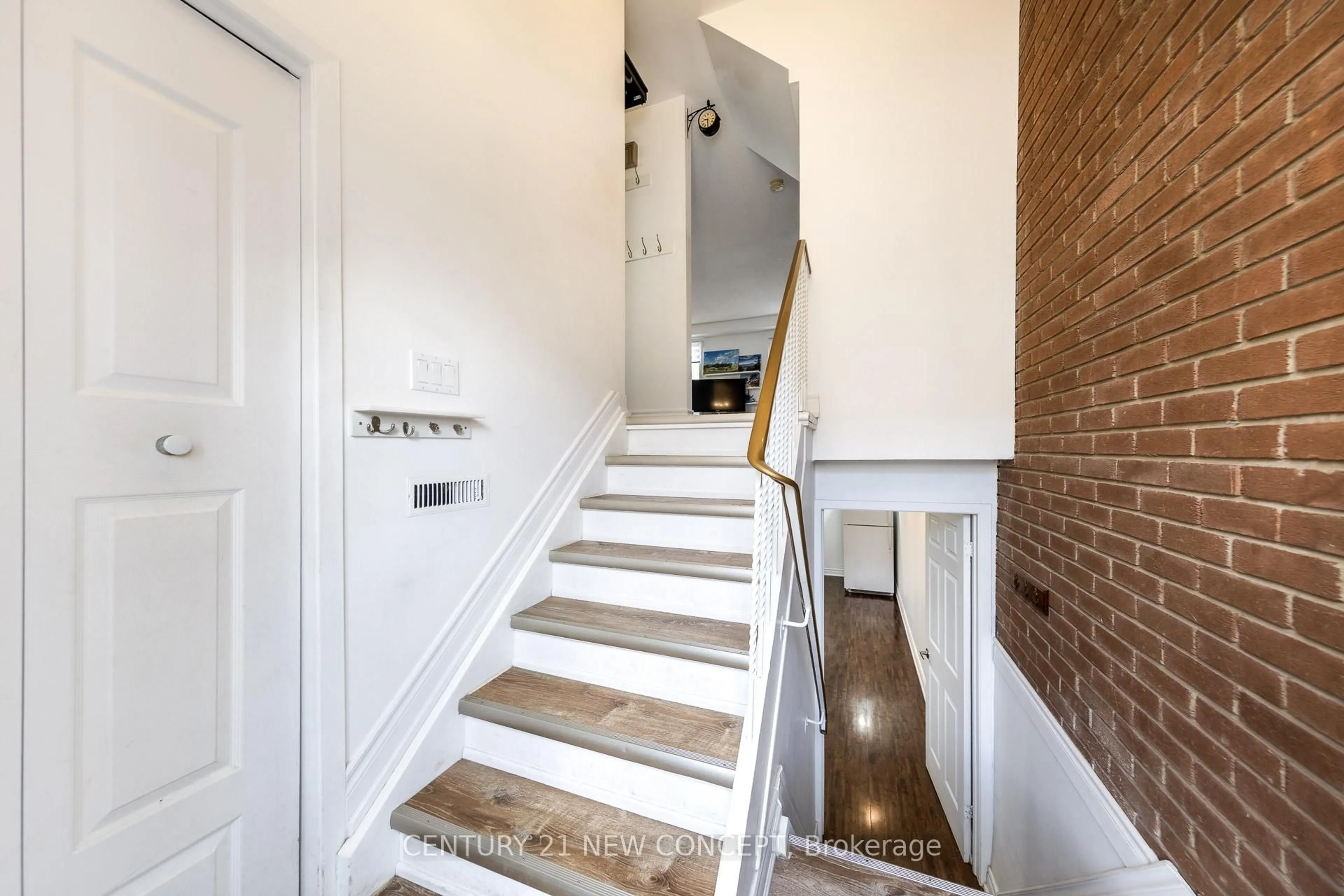 Unknown for 119 Henderson Ave #3, Markham Ontario L3T 2L3