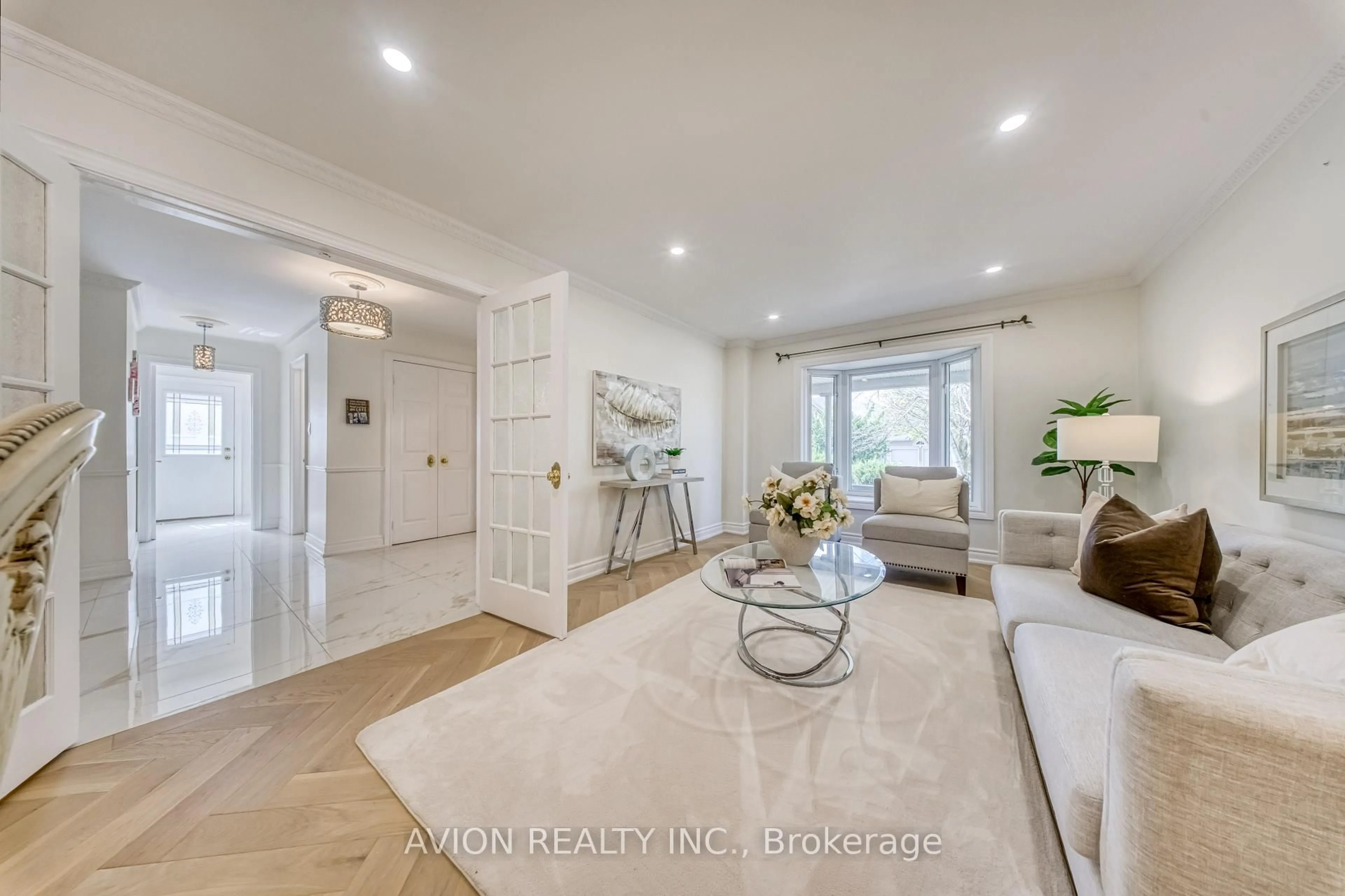 Unknown for 134 Butterfield Cres, Vaughan Ontario L6A 1J4