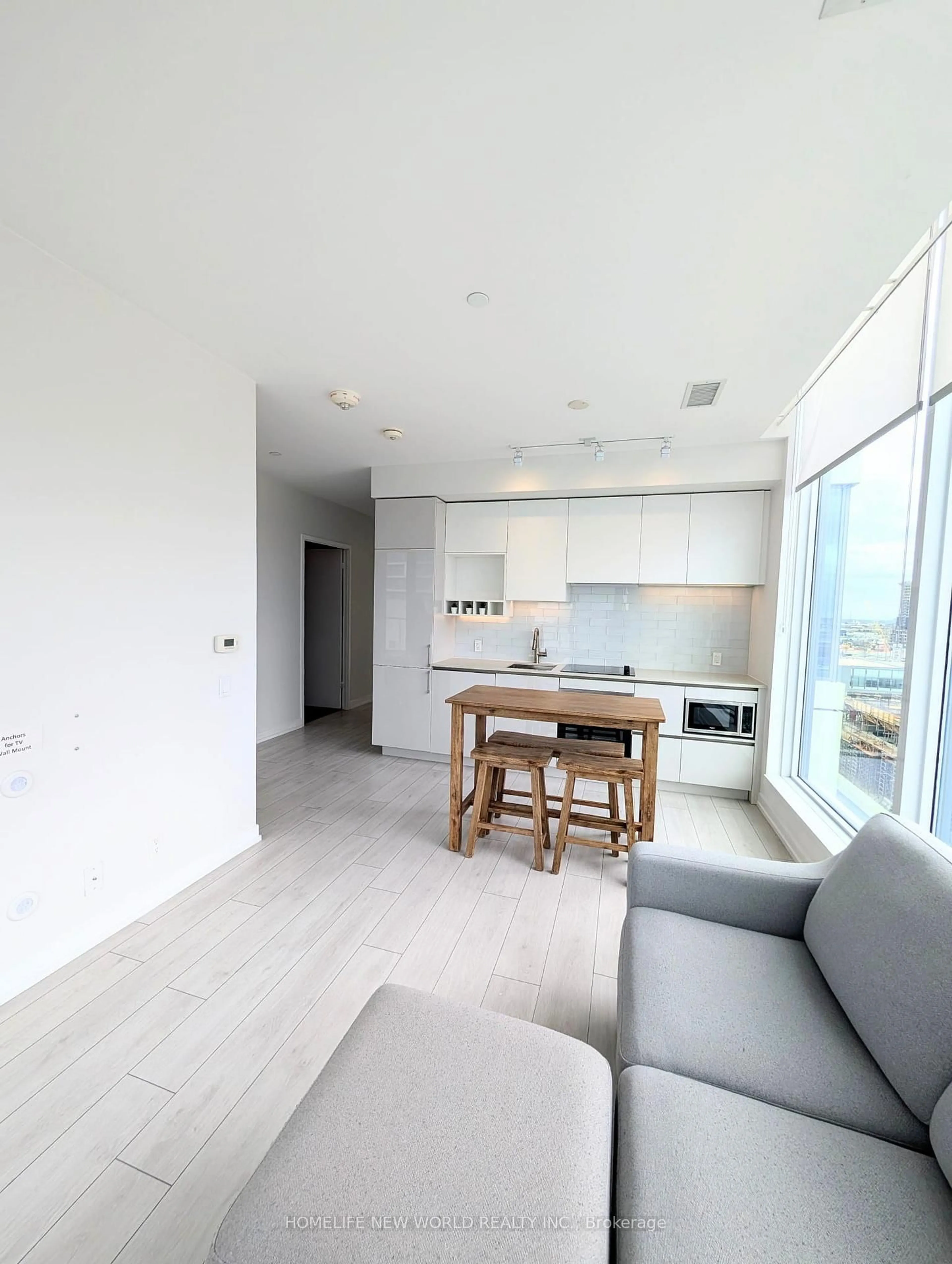 Open concept kitchen, unknown for 5 Buttermill Ave #906, Vaughan Ontario L4K 0J5