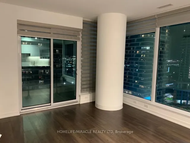 5 Buttermill Ave #2002, Vaughan 5
