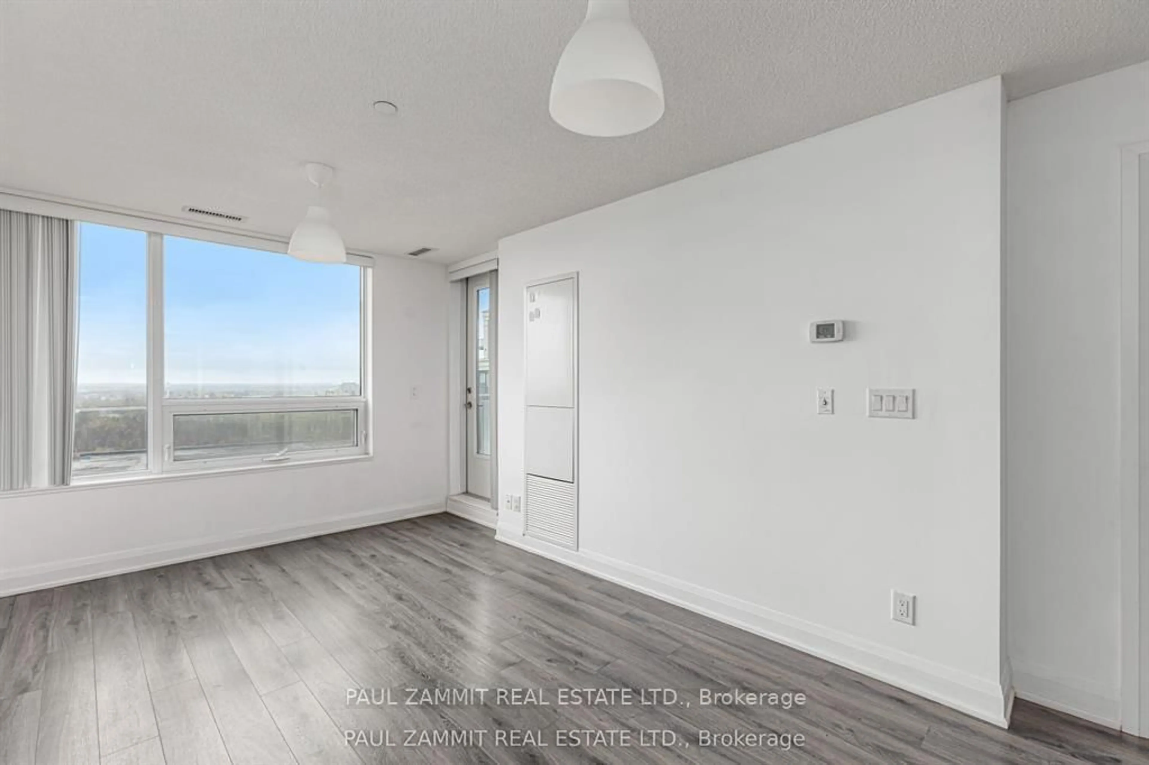 A pic of a room for 1 Uptown Dr #2110, Markham Ontario L3R 5C1