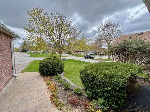 168 Willow Lane, Newmarket 4