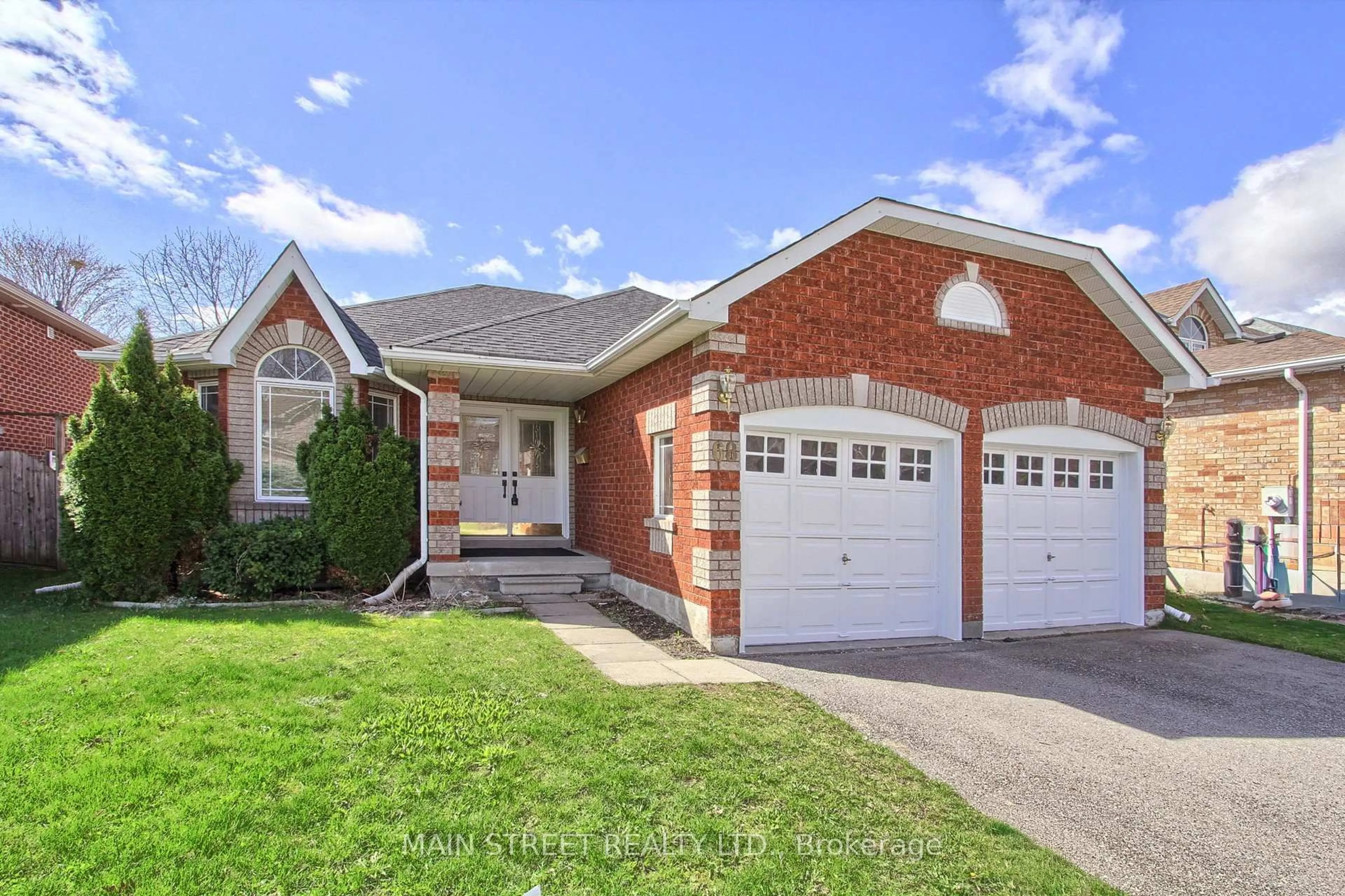 Home with brick exterior material, street for 68 Wrendale Cres, Georgina Ontario L4P 4C5