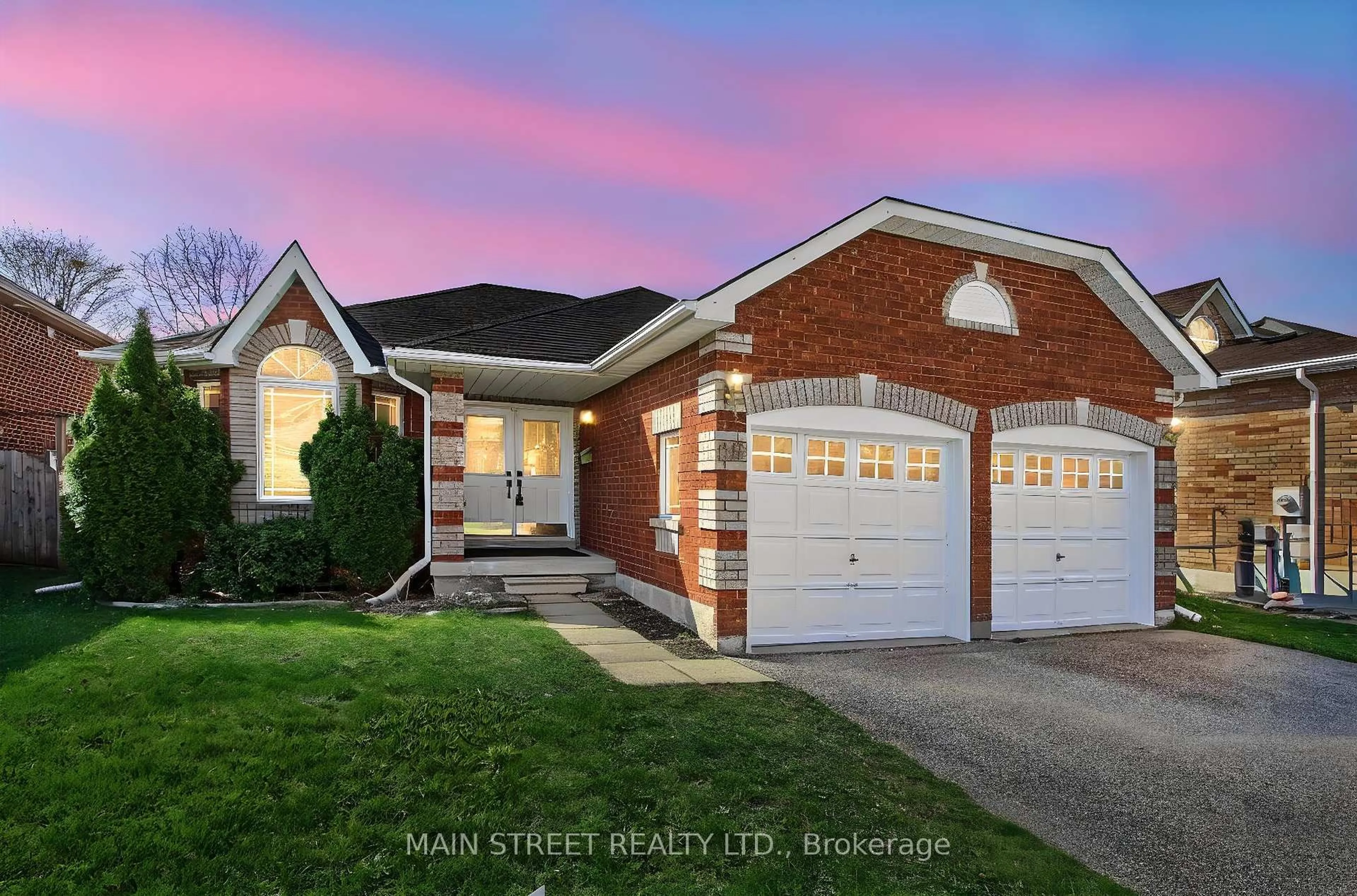 Home with brick exterior material, street for 68 Wrendale Cres, Georgina Ontario L4P 4C5