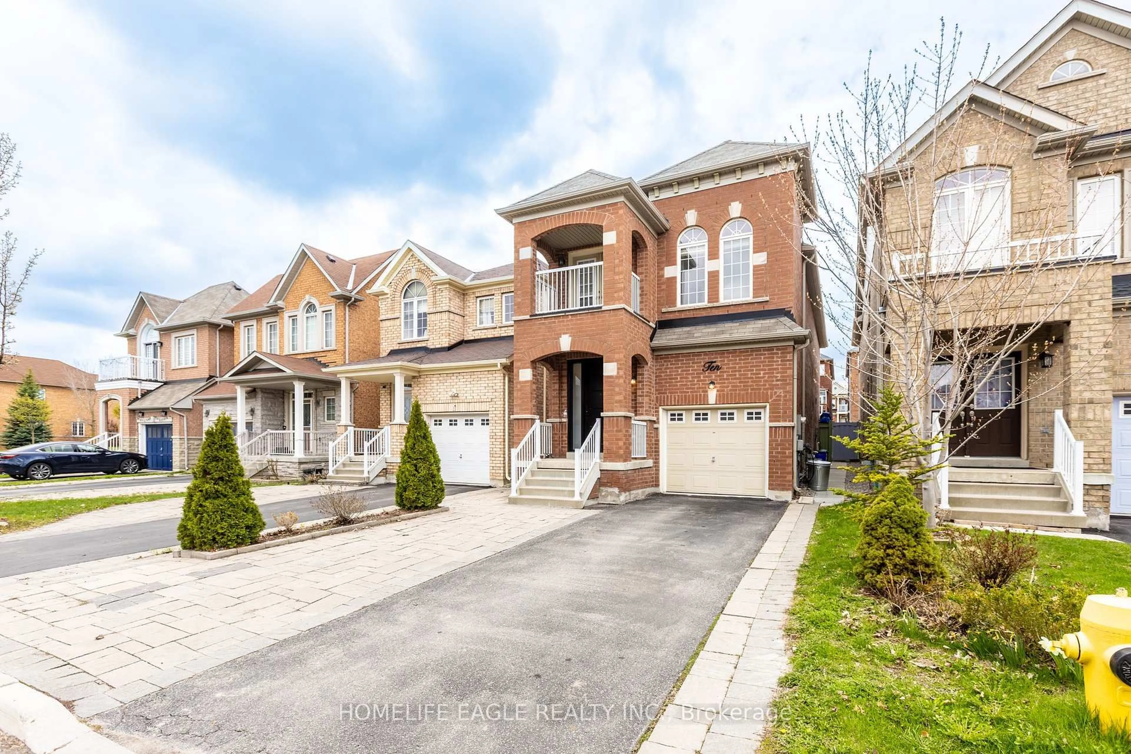 Home with brick exterior material, street for 10 Big Hill Cres, Vaughan Ontario L6A 4S1
