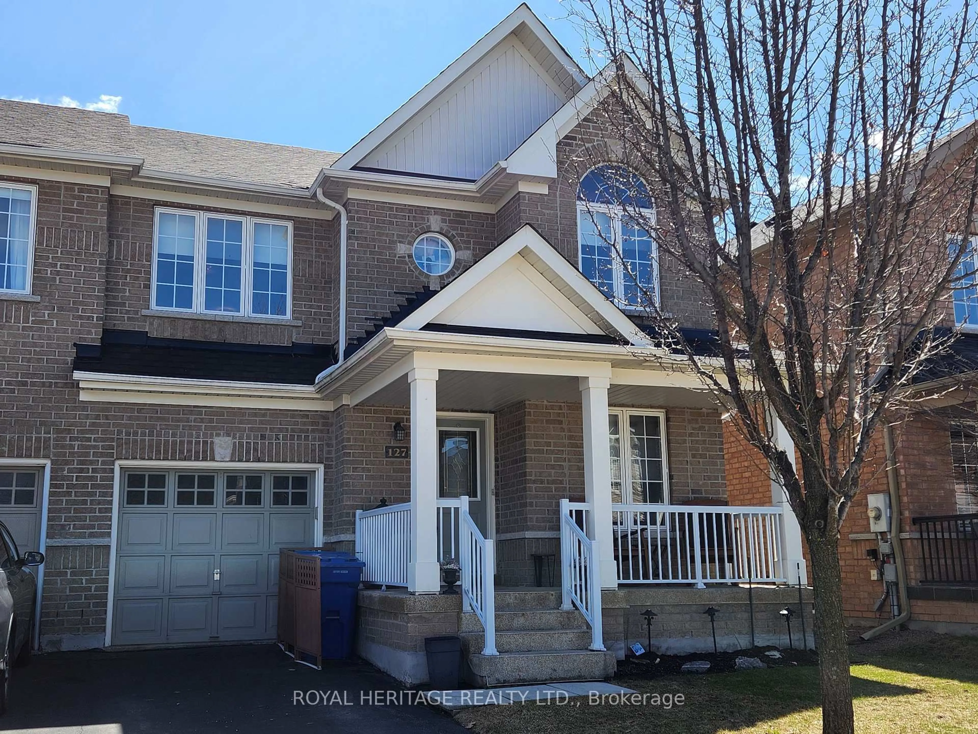 Unknown for 127 Knapton Dr, Newmarket Ontario L3X 3B3