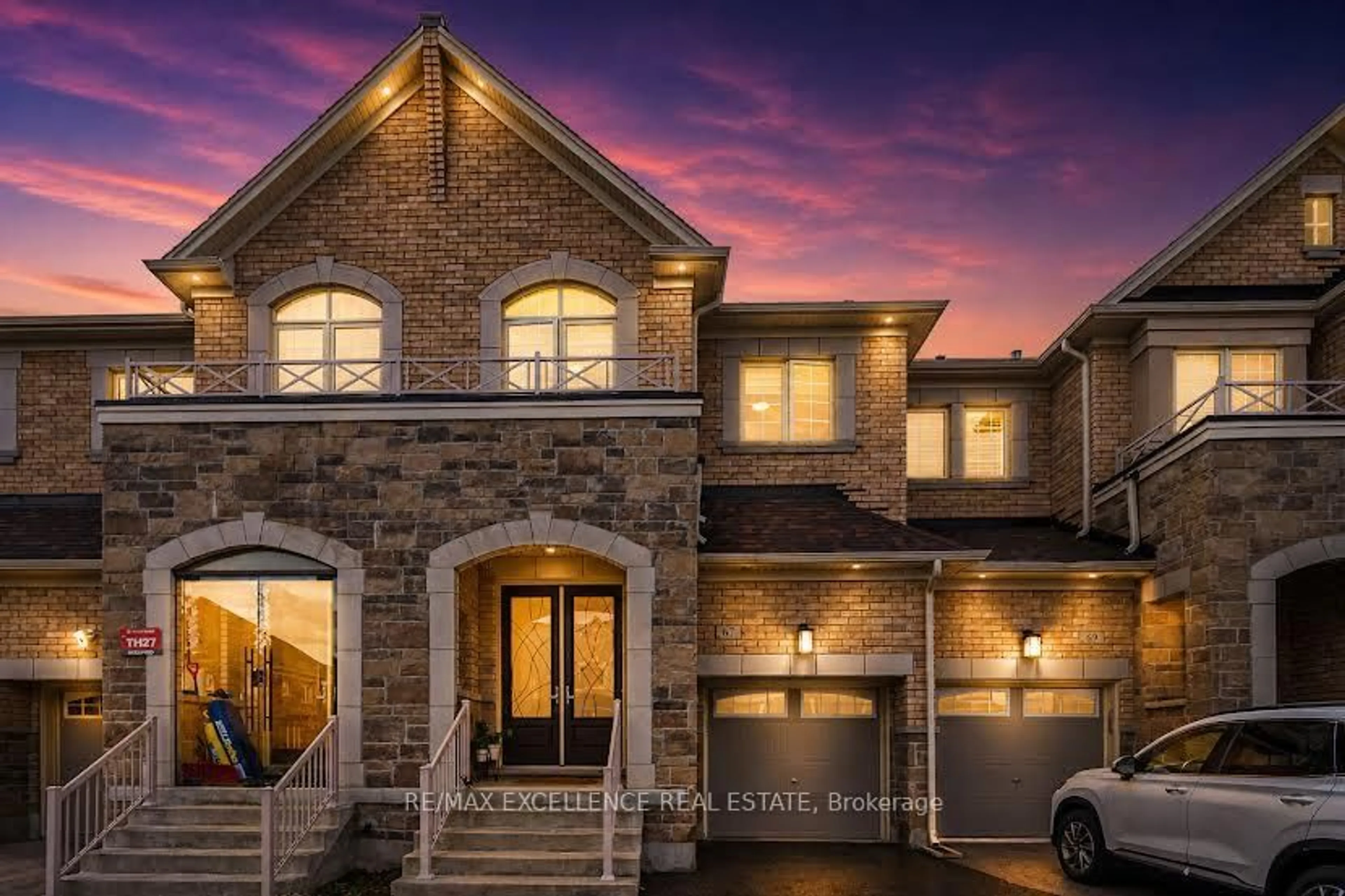 Home with brick exterior material, unknown for 67 Drizzel Cres, Richmond Hill Ontario L4E 1G8