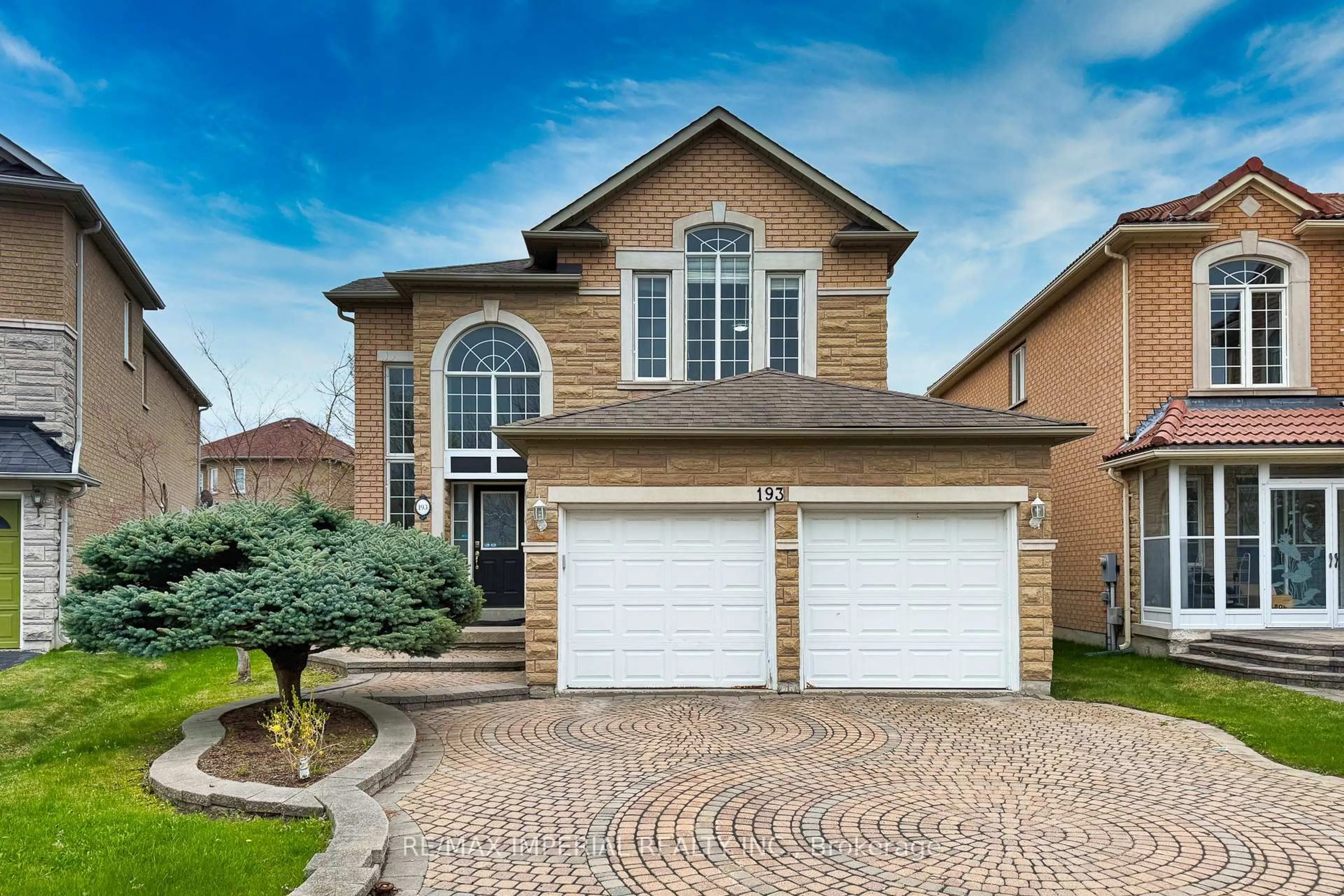 Home with brick exterior material, street for 193 Redstone Rd, Richmond Hill Ontario L4S 1X7