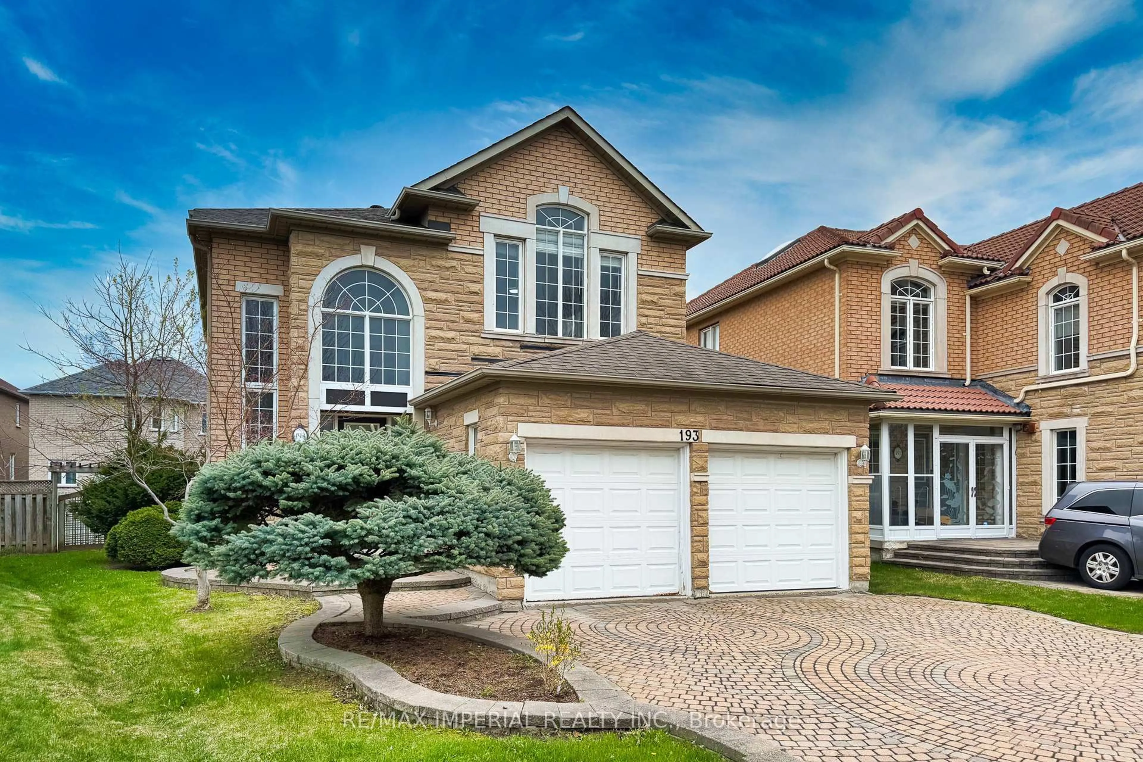 Home with brick exterior material, street for 193 Redstone Rd, Richmond Hill Ontario L4S 1X7